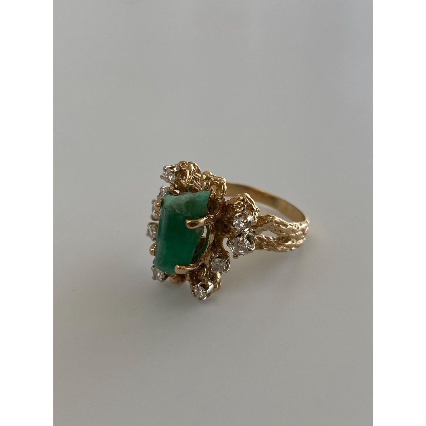 Vintage Solid 14k Yellow Gold Raw Emerald Clear Sapphire Cubic Zirconia Cluster Ring - Size 9.75