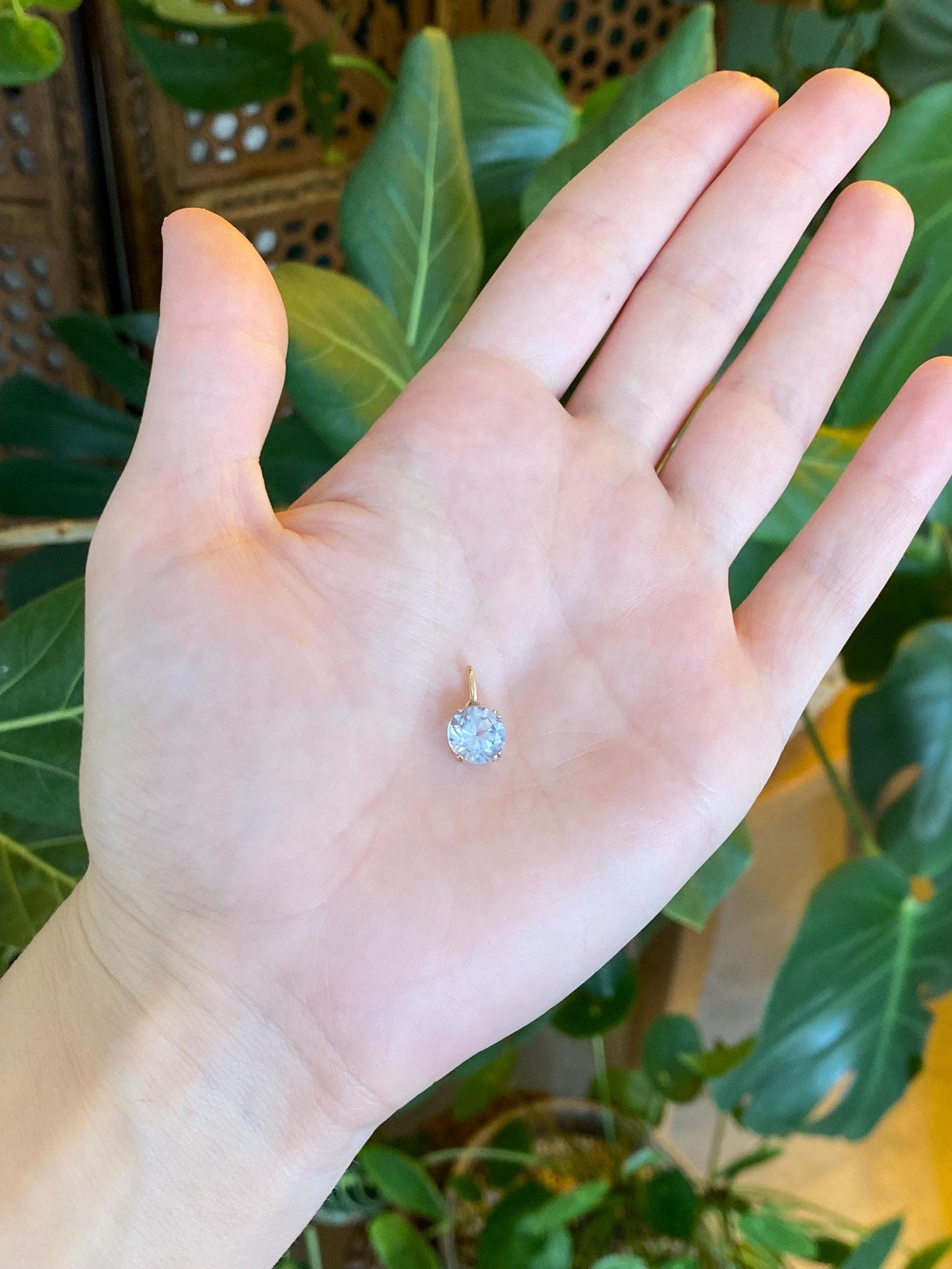 Vintage Solid 10k Yellow Gold Quartz Charm