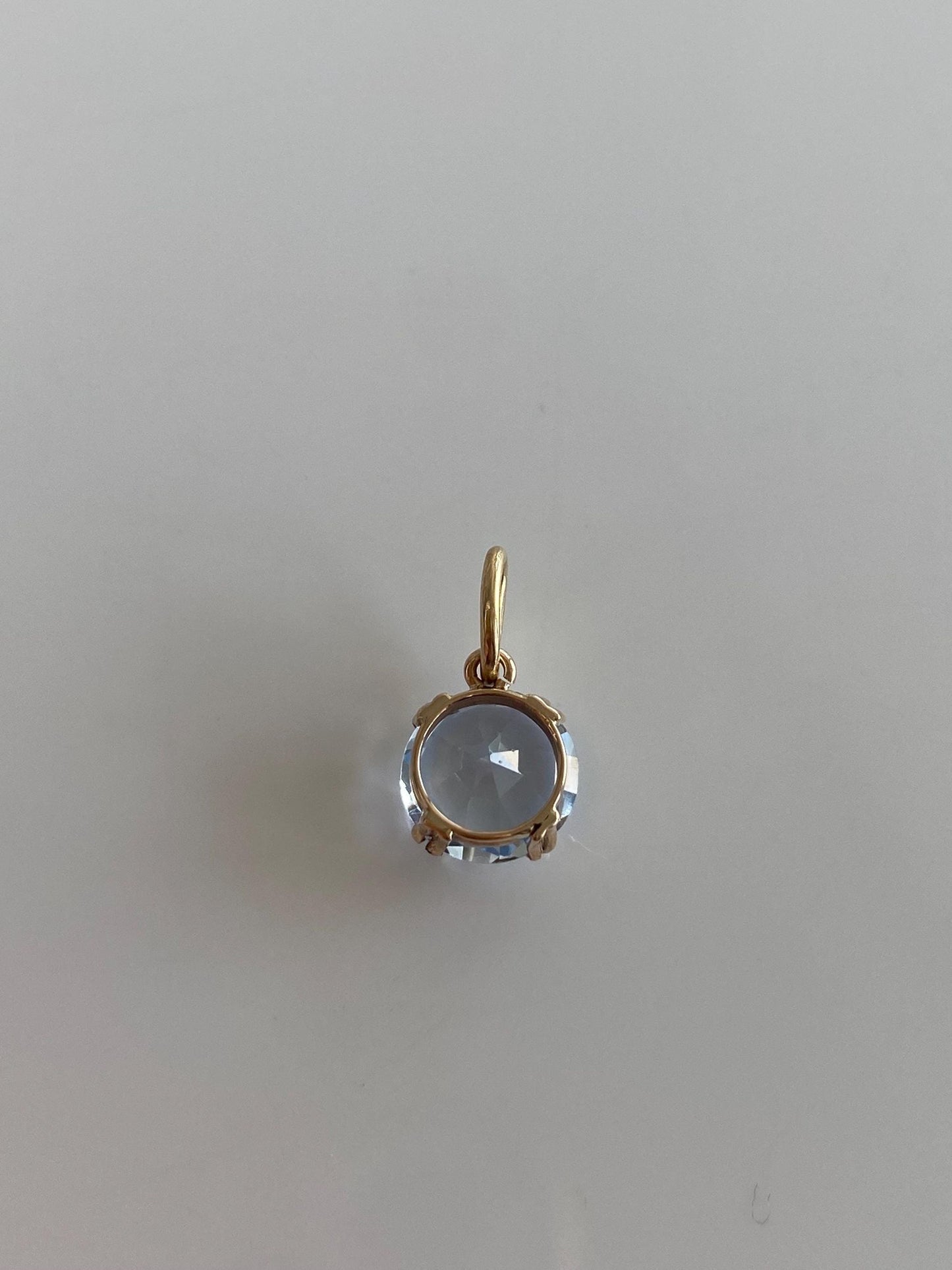 Vintage Solid 10k Yellow Gold Quartz Charm