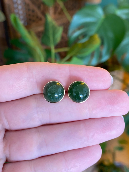 Vintage Solid 14k Yellow Gold Nephrite Stud Earrings