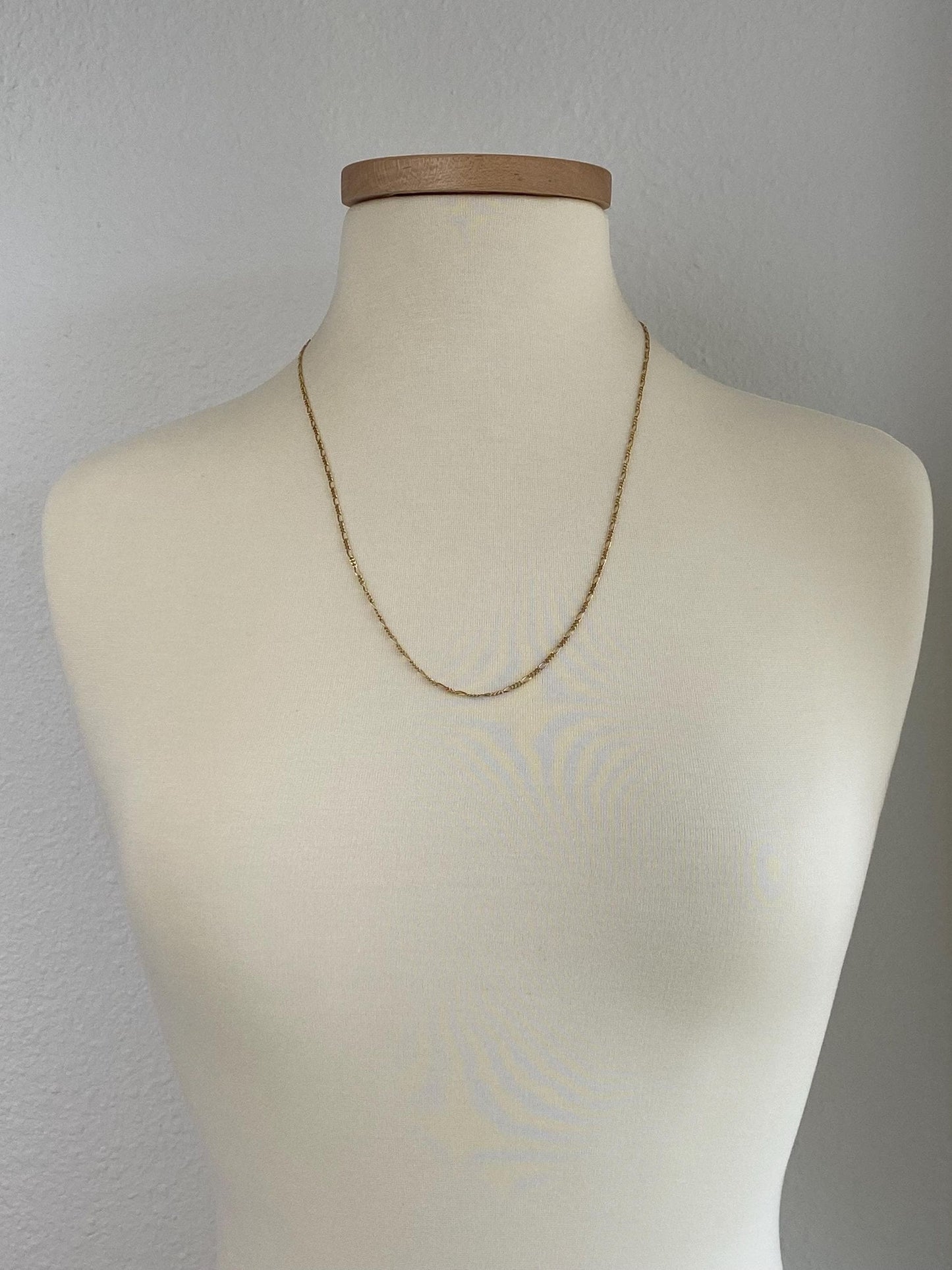 Vintage Solid 18k Yellow Gold Figaro Chain Necklace - 24.25 inches