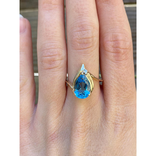 Vintage Solid 14k Yellow Gold Diamond Topaz Teardrop Ring - Size 8.25