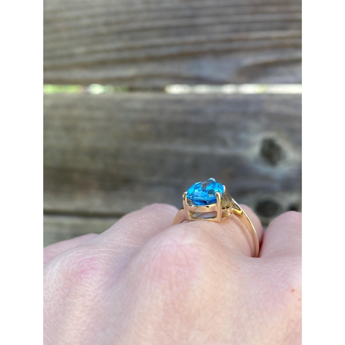 Vintage Solid 14k Yellow Gold Diamond Topaz Teardrop Ring - Size 8.25