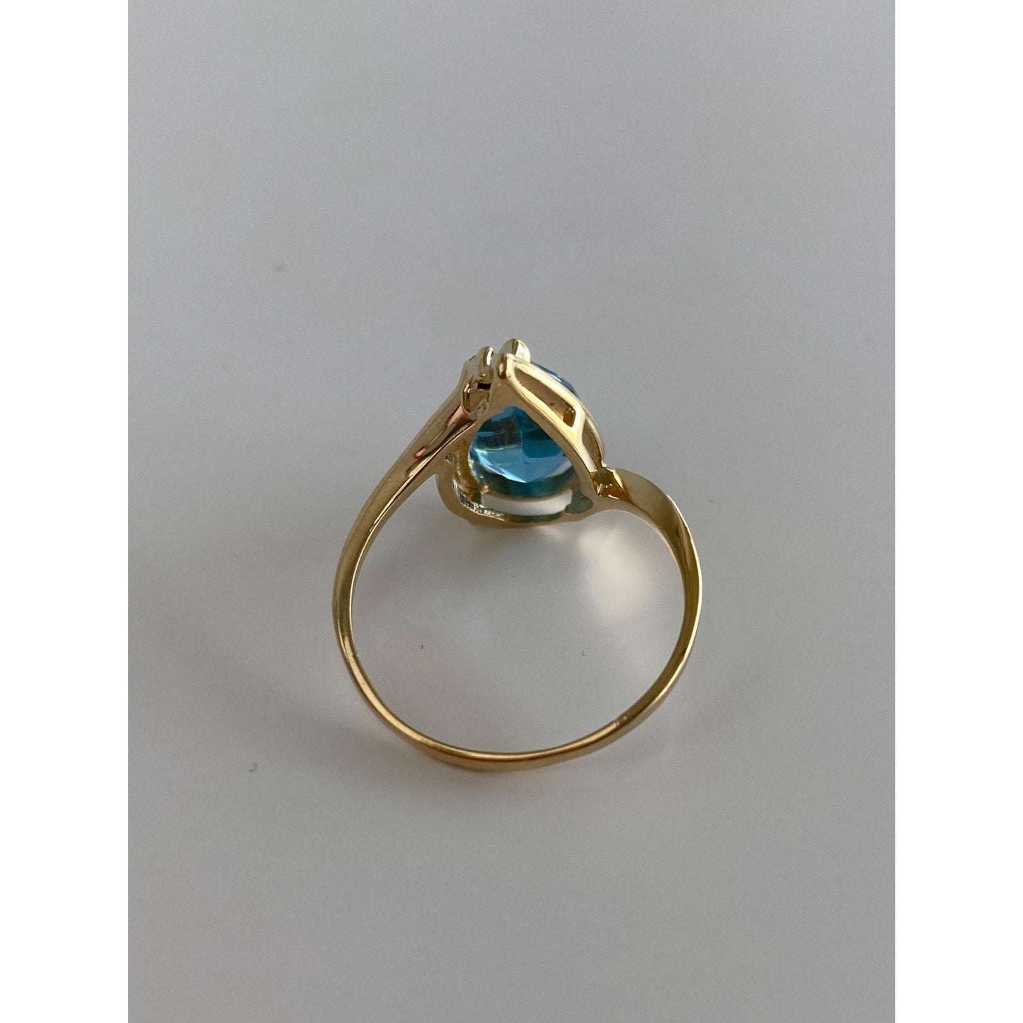 Vintage Solid 14k Yellow Gold Diamond Topaz Teardrop Ring - Size 8.25