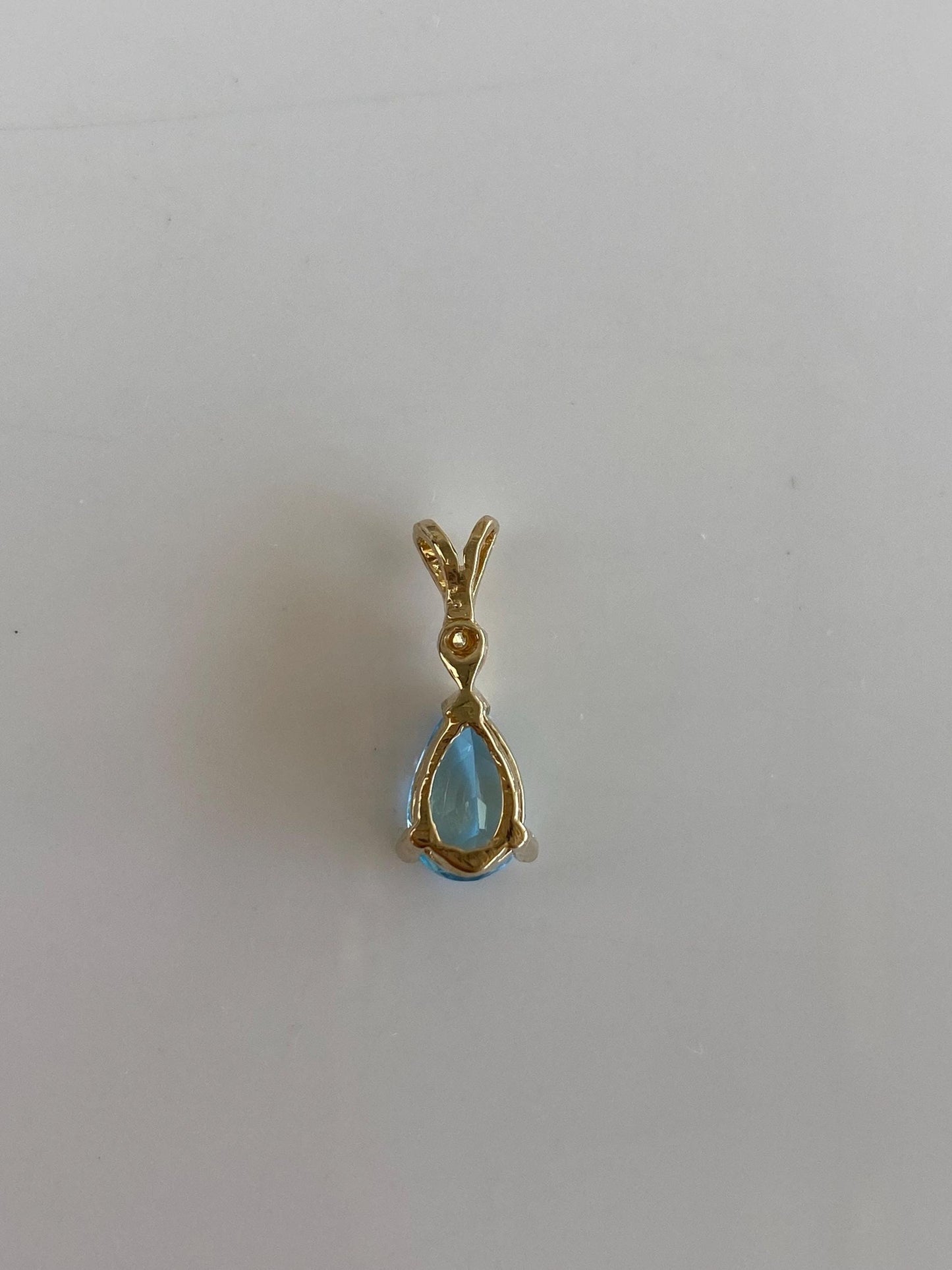 Vintage Solid 14k Yellow Gold Diamond Topaz Charm