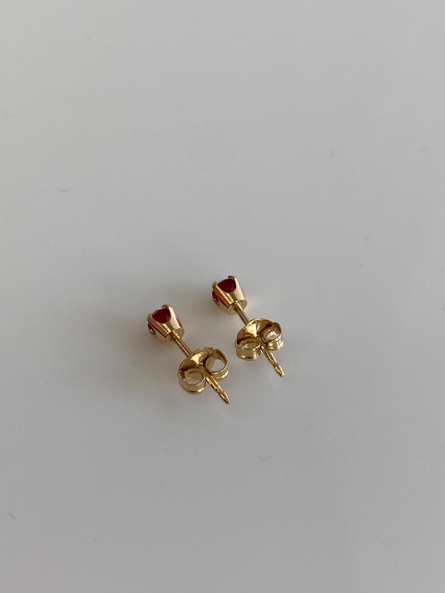 Vintage Solid 14k Yellow Gold Red Cubic Zirconia Stud Earrings
