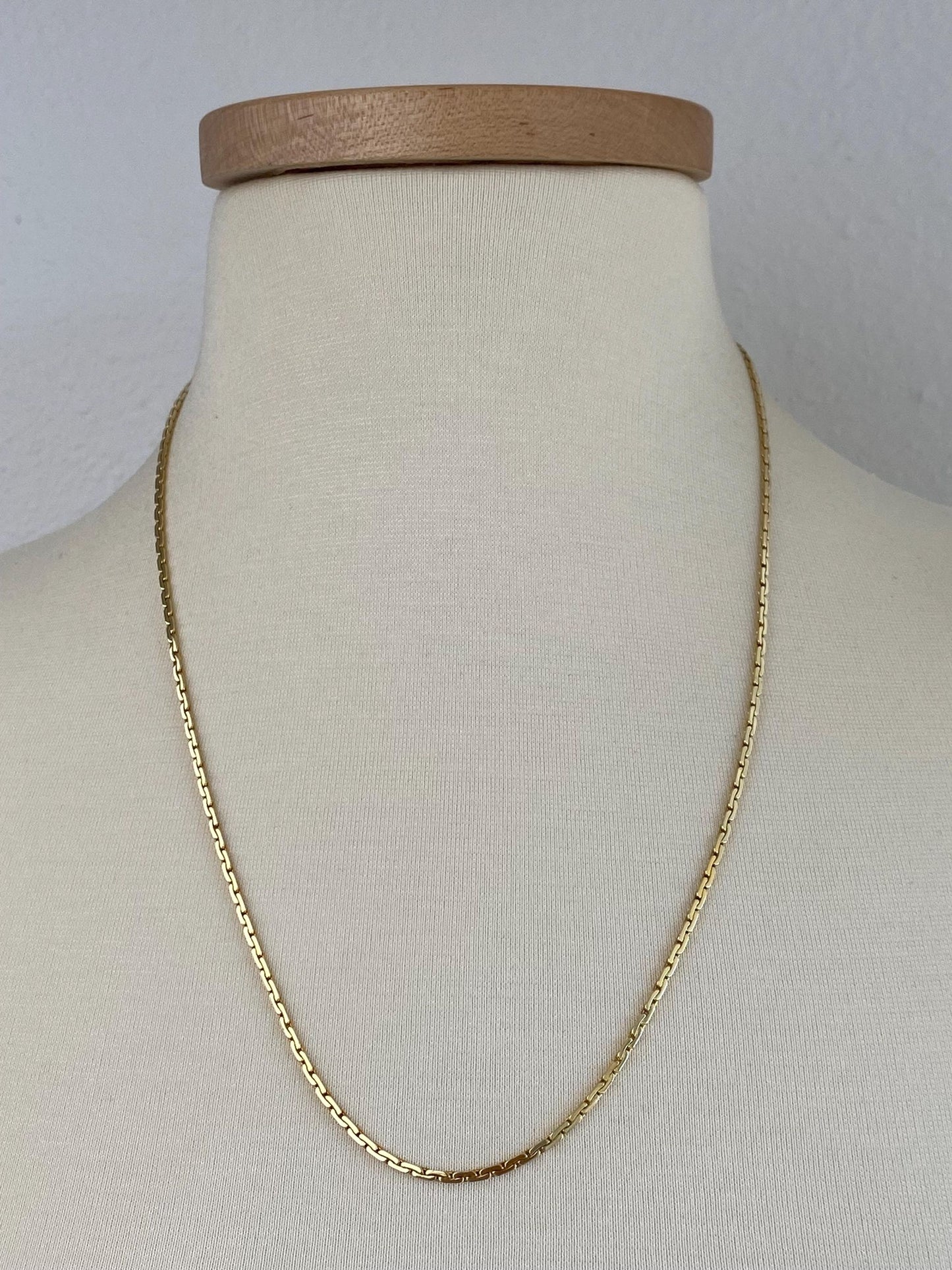 Vintage Solid 14k Yellow Gold C Link Chain Necklace - 23 inches