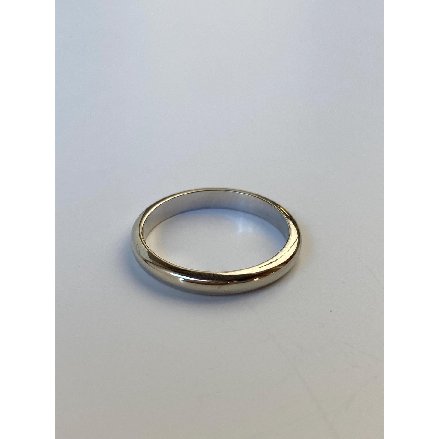 Vintage Solid 14k White Gold Slim Ring Band - Size 4.5