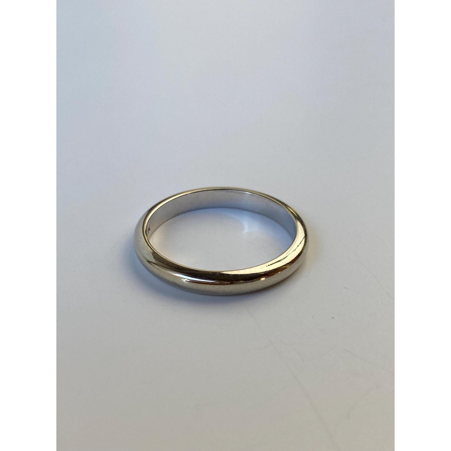 Vintage Solid 14k White Gold Slim Ring Band - Size 4.5