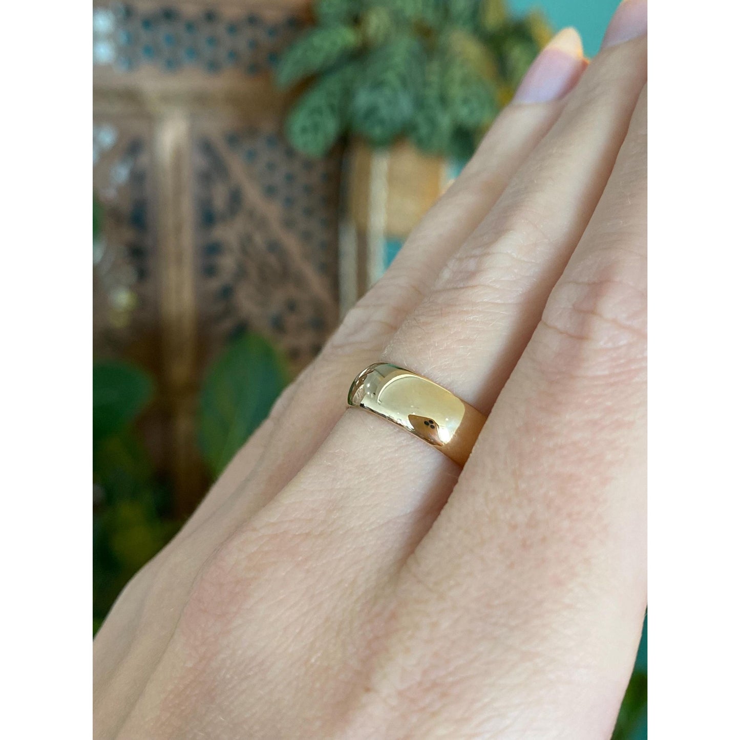 Vintage Solid 14k Yellow Gold Ring Band - Size 7