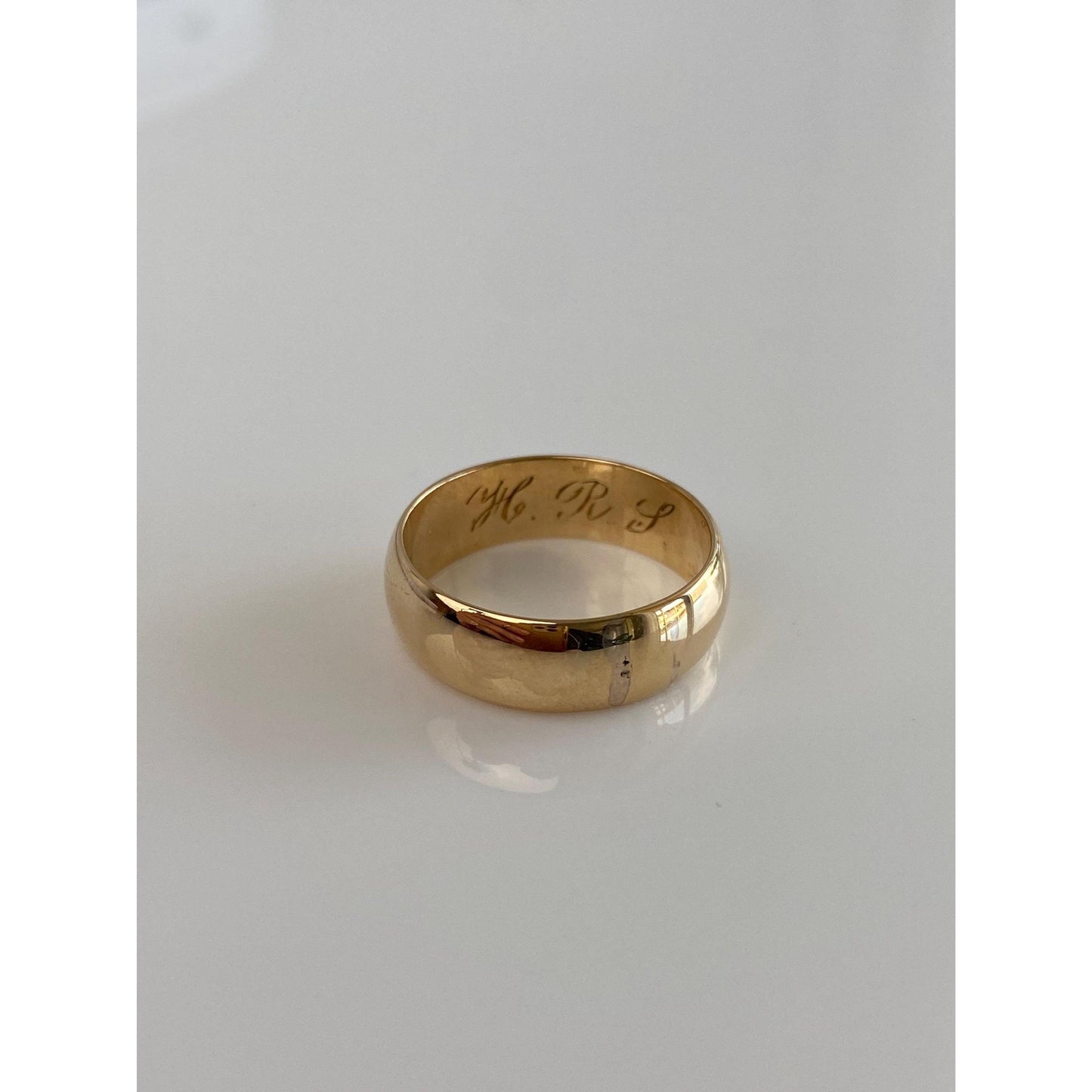 Vintage Solid 14k Yellow Gold Ring Band - Size 7