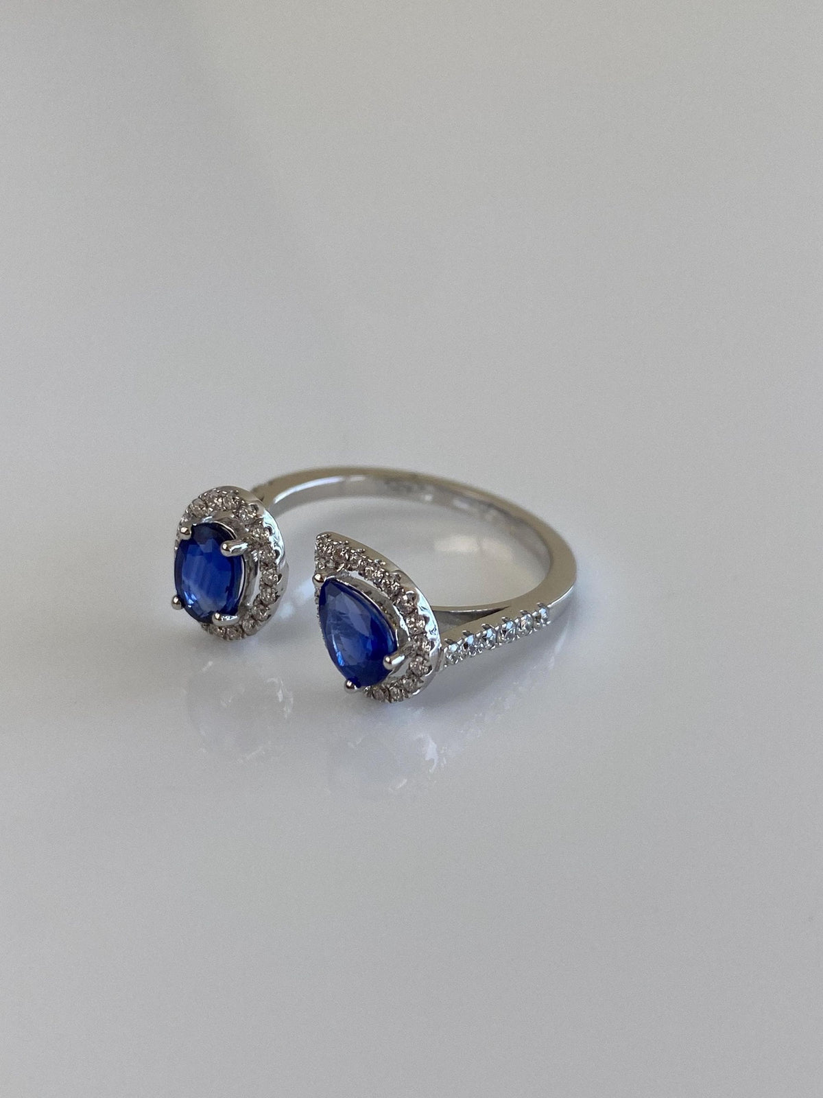 Vintage Solid 18k White Gold Diamond Halo Blue Sapphires Bypass Ring - Size 6.25