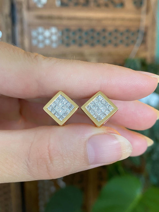 Vintage Solid 18k Yellow Gold Diamond Square Stud Earrings