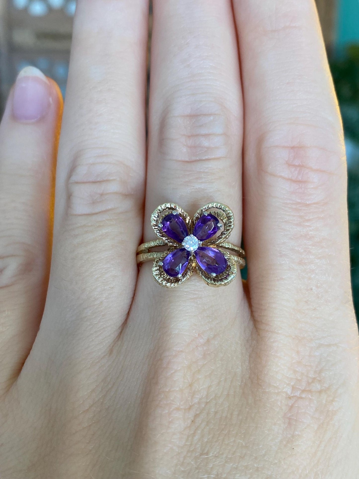 Vintage Solid 14k Yellow Gold Diamond Amethyst Flower Ring - Size 7