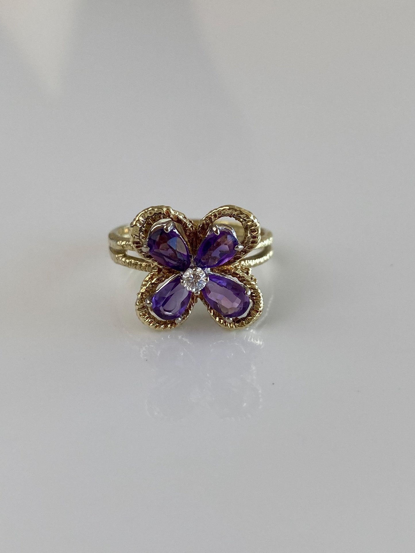 Vintage Solid 14k Yellow Gold Diamond Amethyst Flower Ring - Size 7