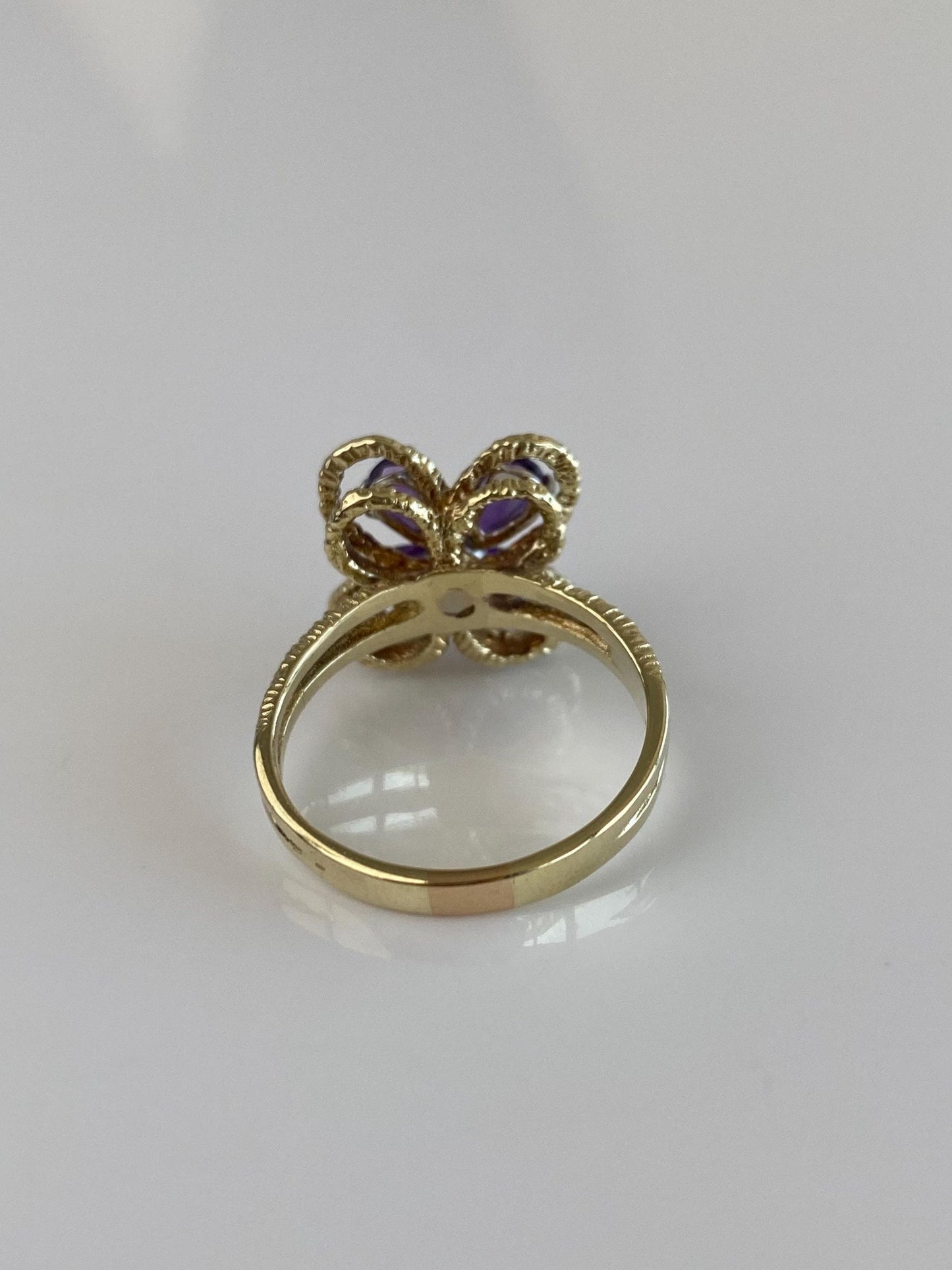 Vintage Solid 14k Yellow Gold Diamond Amethyst Flower Ring - Size 7