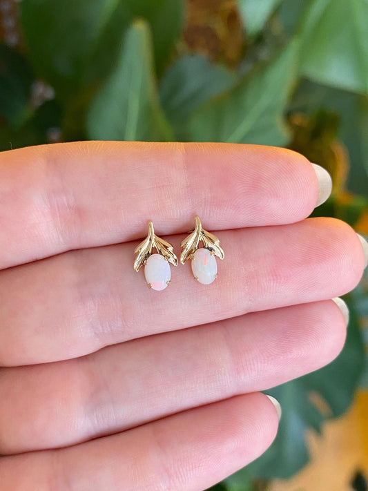 Vintage Solid 14k Yellow Gold Opal Leaves Stud Earrings
