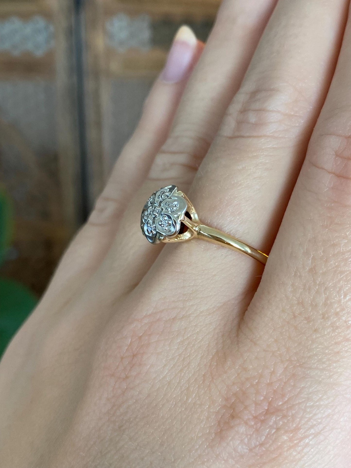 Vintage Solid 10k White & Yellow Gold Diamond Cluster Ring - Size 9