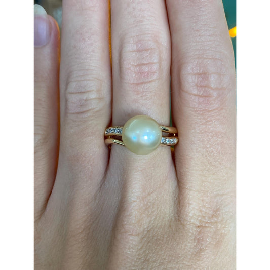 Vintage Solid 14k Yellow Gold Diamond Pearl Ring - Size 7.5