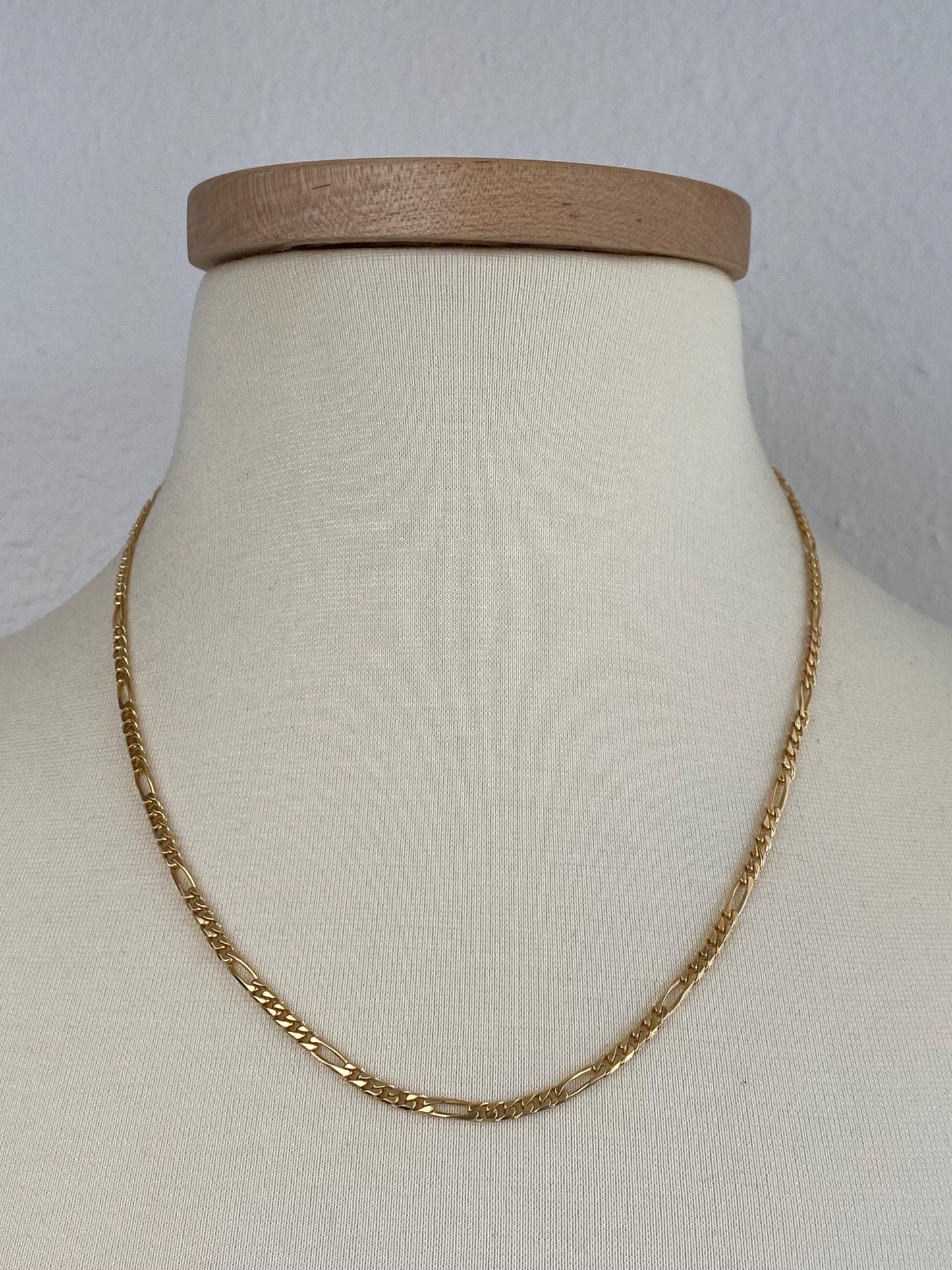 Vintage Solid 14k Yellow Gold Figaro Chain Necklace - 20 inches
