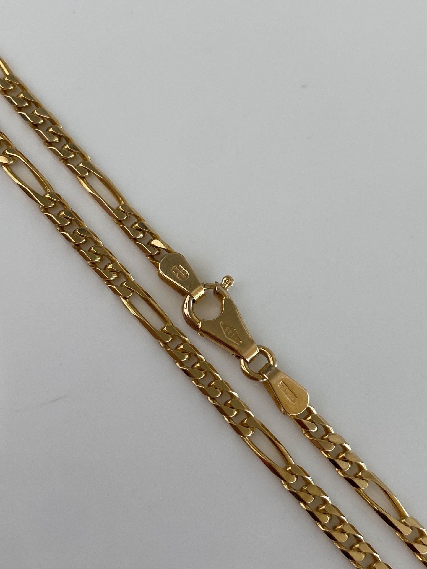 Vintage Solid 14k Yellow Gold Figaro Chain Necklace - 20 inches