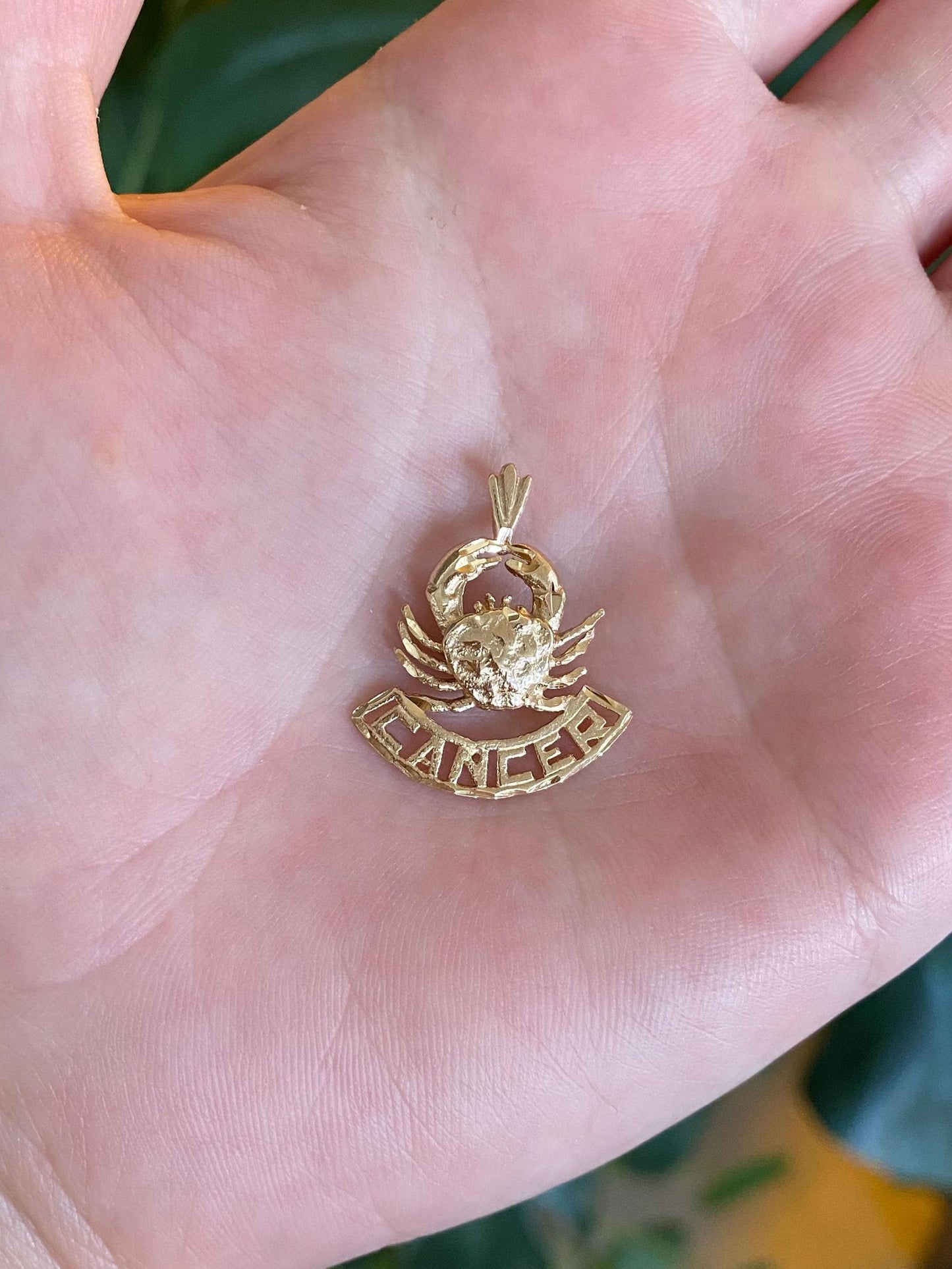 Vintage Solid 14k Yellow Gold Diamond Cut Cancer Zodiac Charm