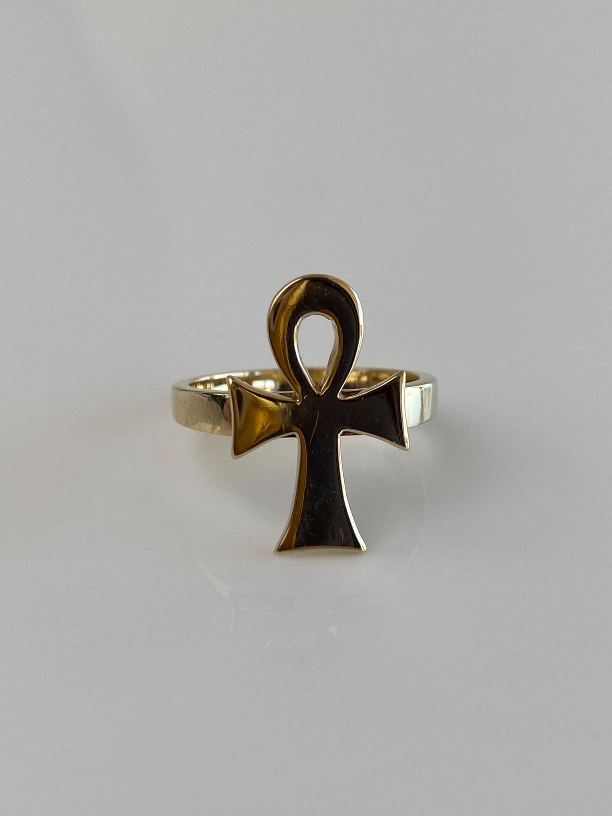 Vintage Solid 10k Yellow Gold Ankh Ring - Size 7