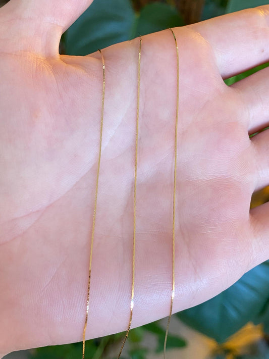 Vintage Solid 14k Yellow Gold Slim Triangle Link Chain Necklace - 23.75 inches