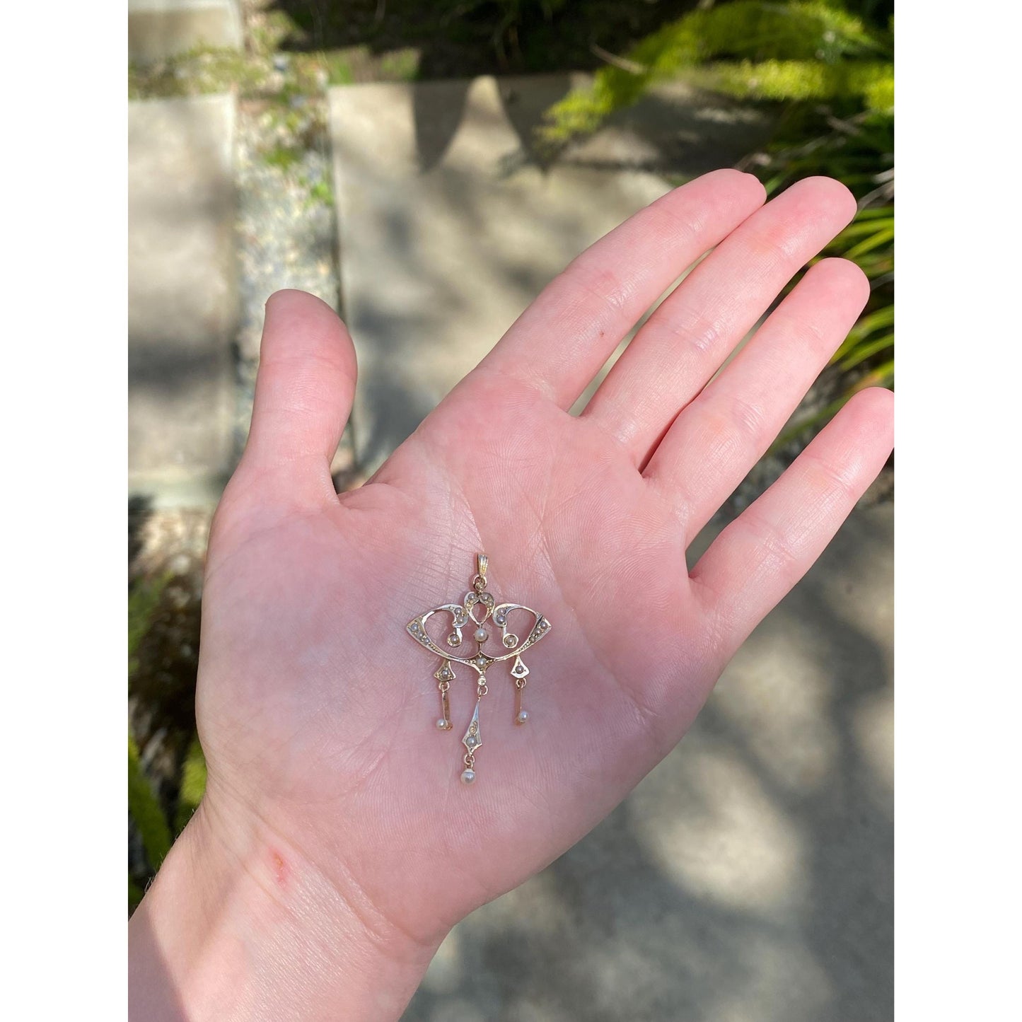 Vintage Solid 14k Yellow Gold Seed Pearl Dangle Charm