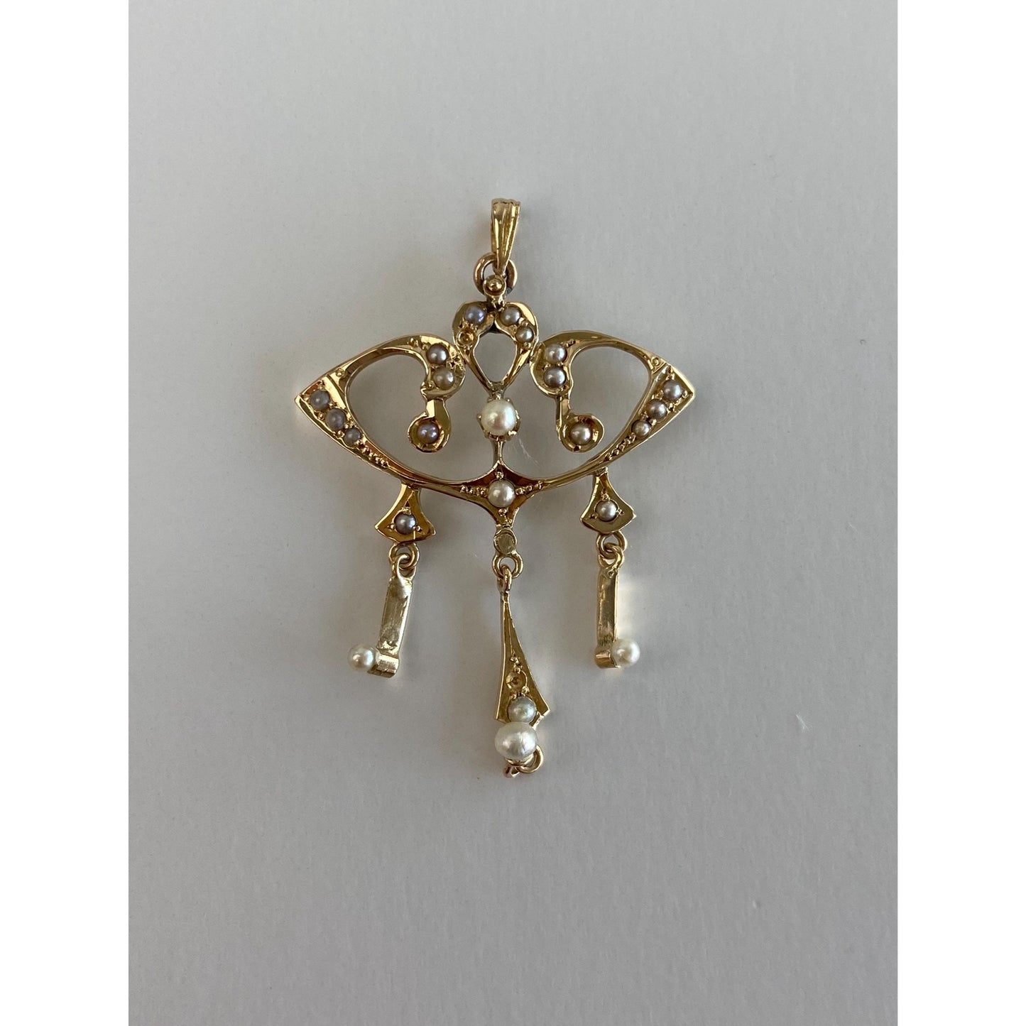 Vintage Solid 14k Yellow Gold Seed Pearl Dangle Charm