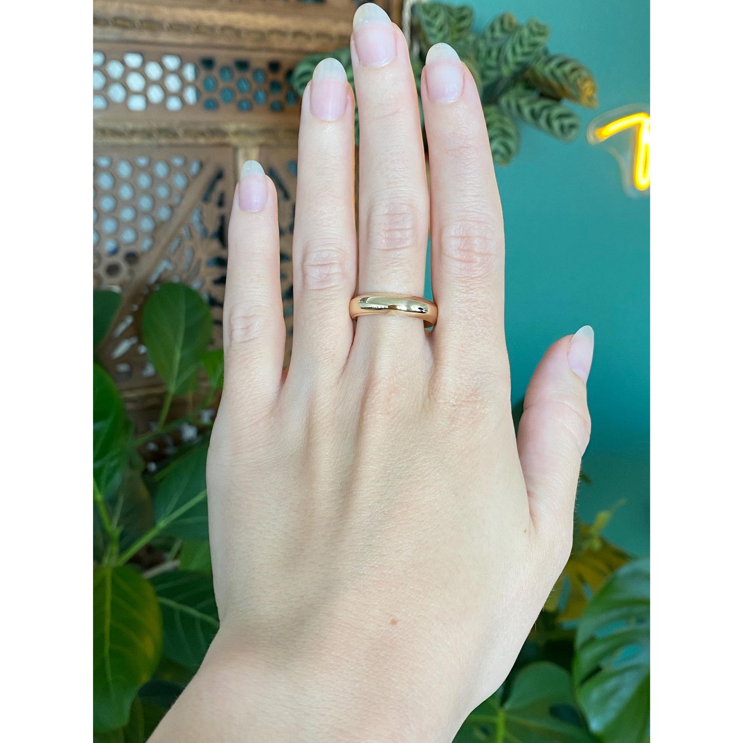 Vintage Solid 14k Yellow Gold Ring Band - Size 10