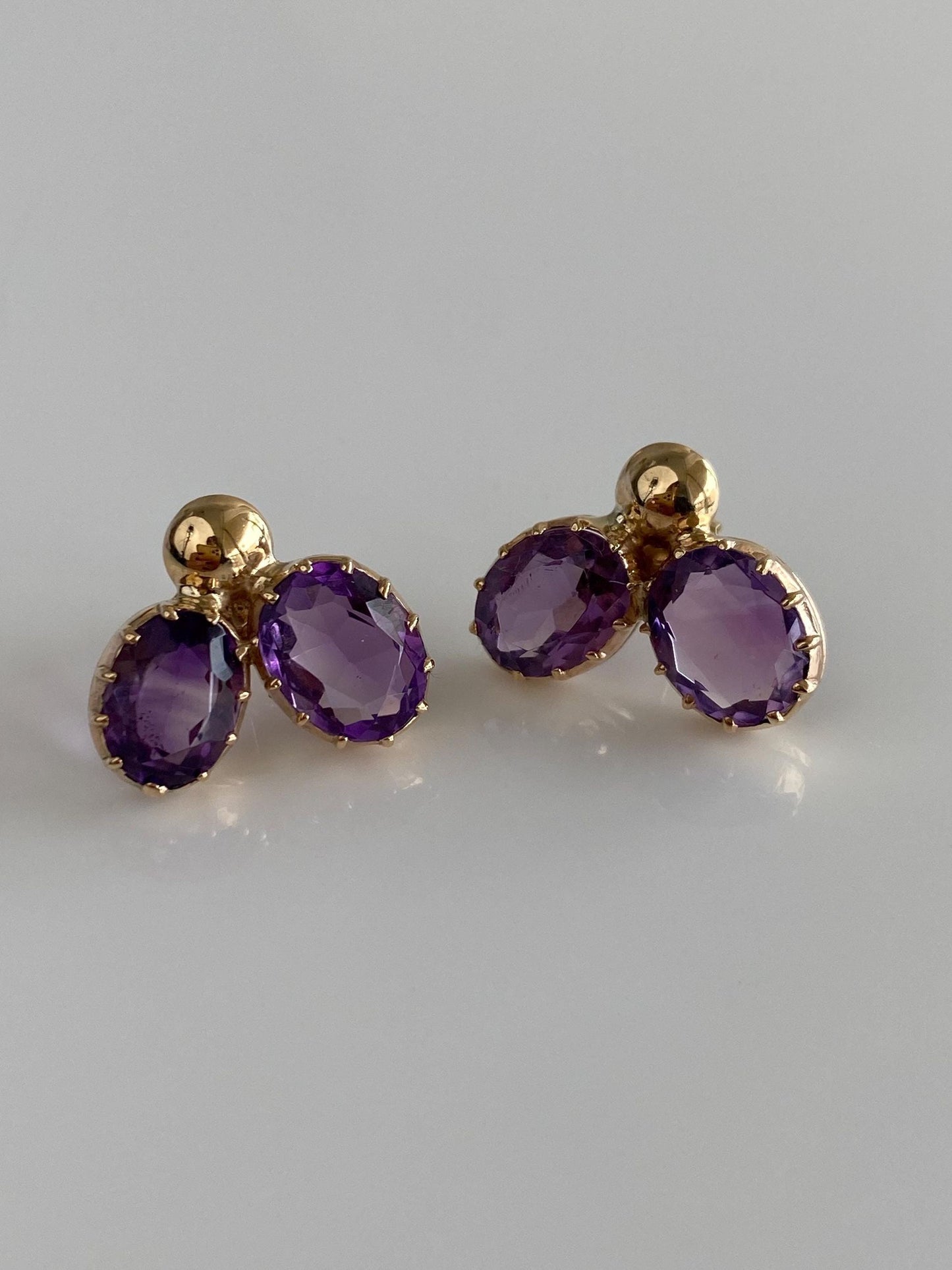 Vintage Solid 14k Yellow Gold Amethyst Stud Earrings