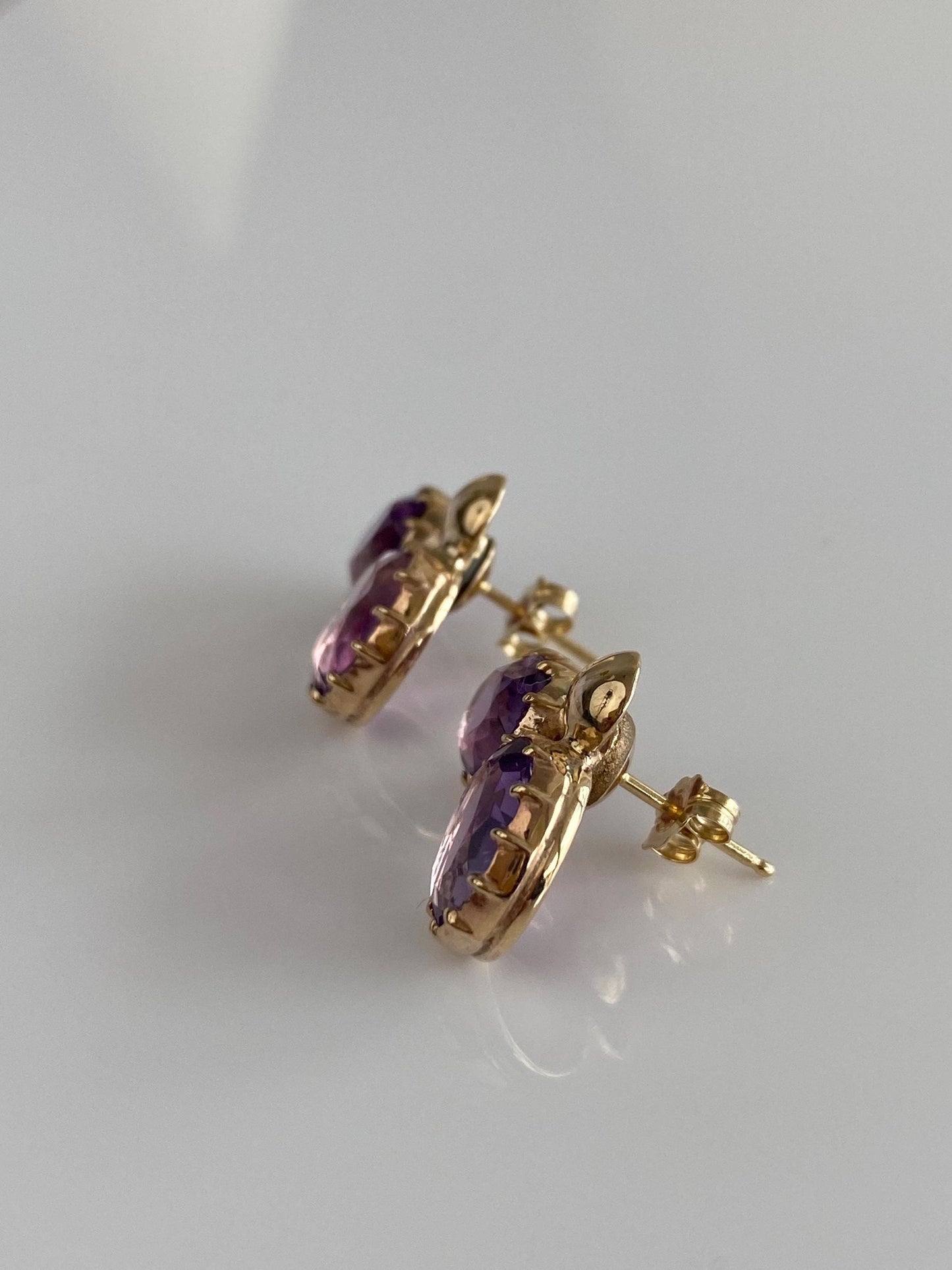 Vintage Solid 14k Yellow Gold Amethyst Stud Earrings