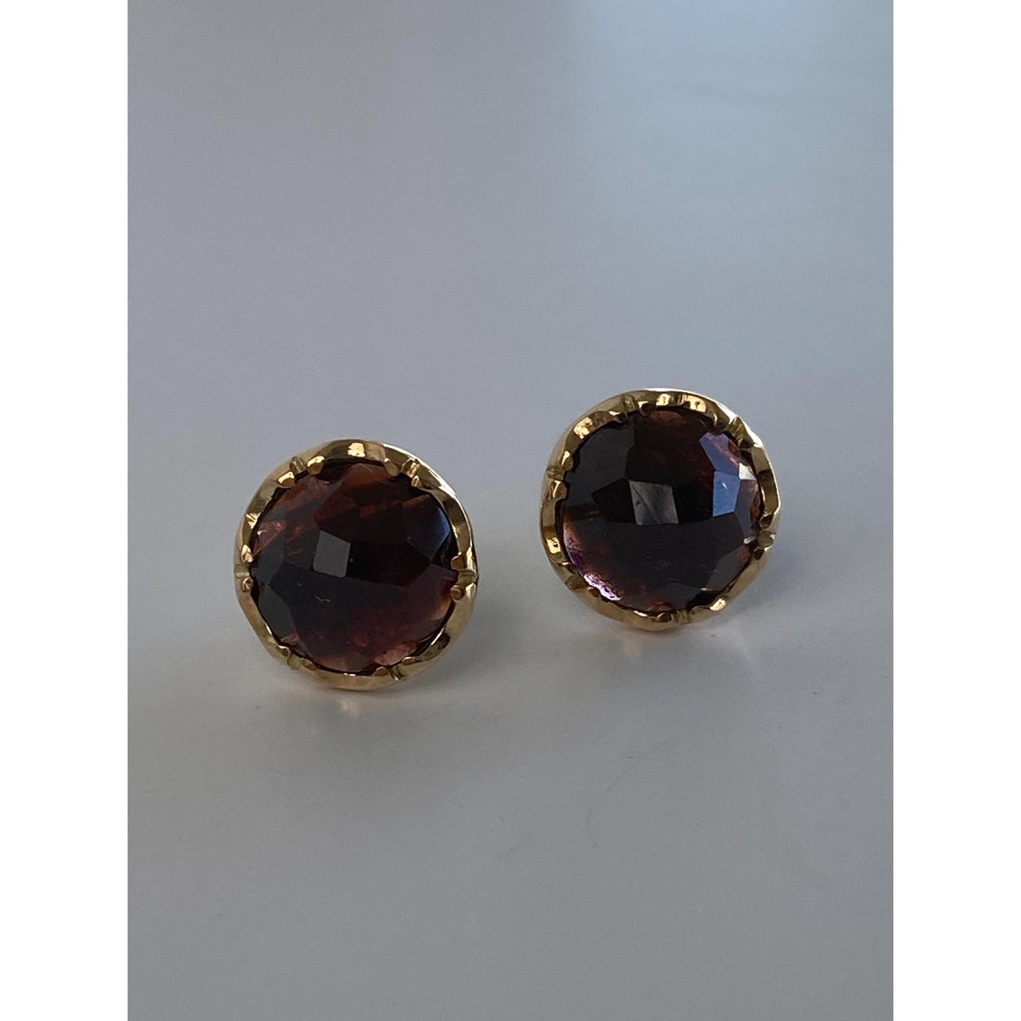 Vintage Solid 14k Yellow Gold Faceted Garnet Stud Earrings