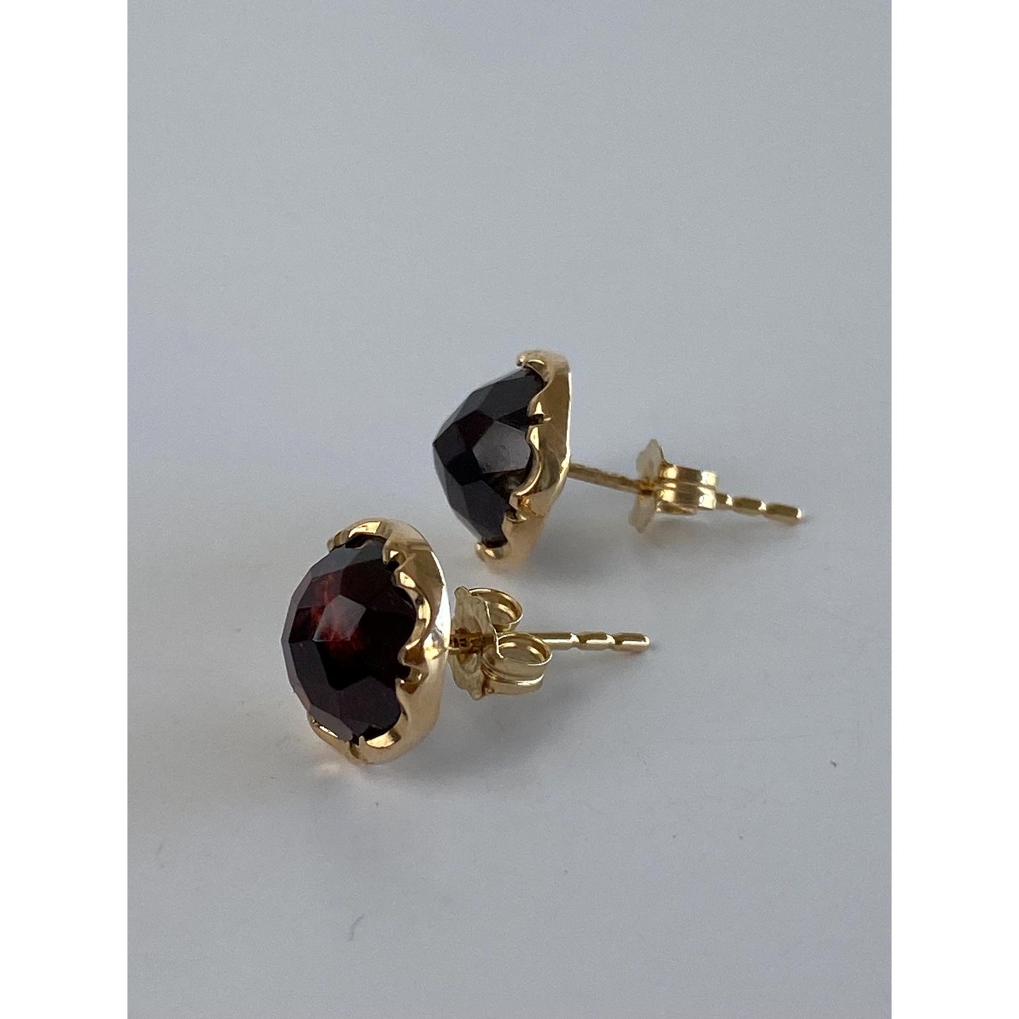 Vintage Solid 14k Yellow Gold Faceted Garnet Stud Earrings