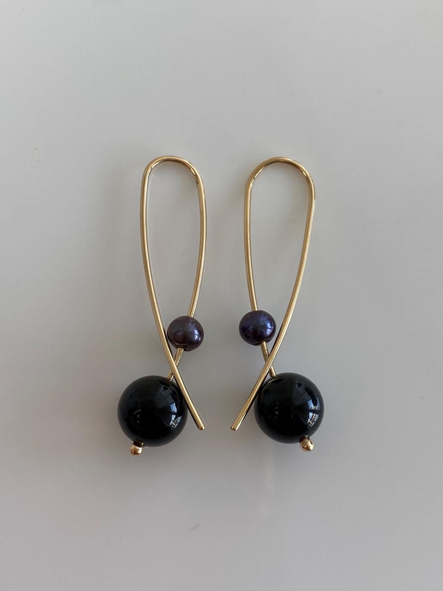 Vintage Solid 14k Yellow Gold Peacock Pearl Bead Twist Drop Earrings
