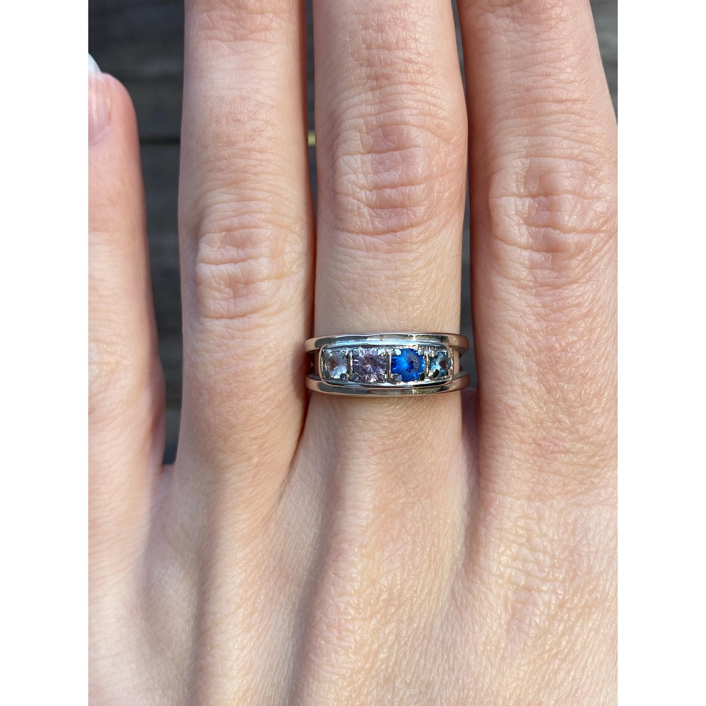 Vintage Solid 10k White Gold Blue Quartz Light Pink Spinel Clear Quartz Ring Band - Size 6