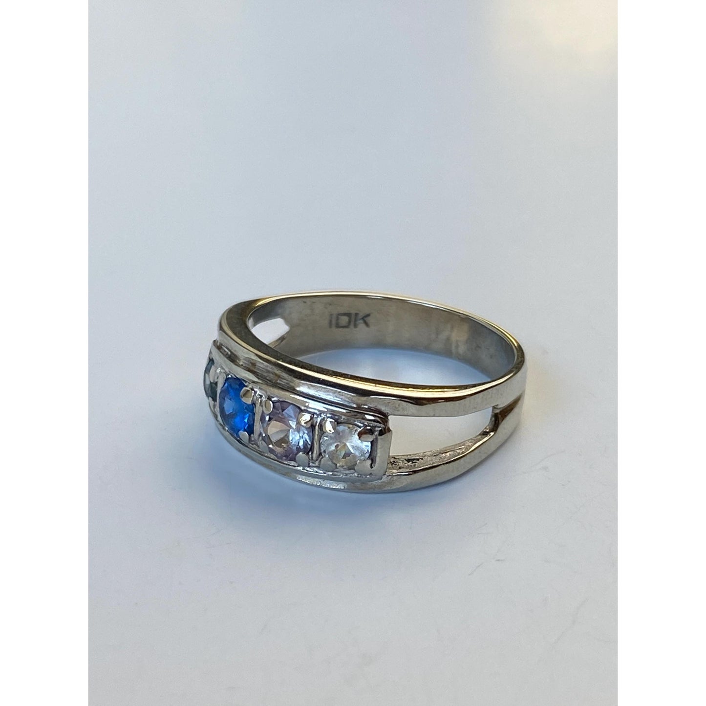 Vintage Solid 10k White Gold Blue Quartz Light Pink Spinel Clear Quartz Ring Band - Size 6