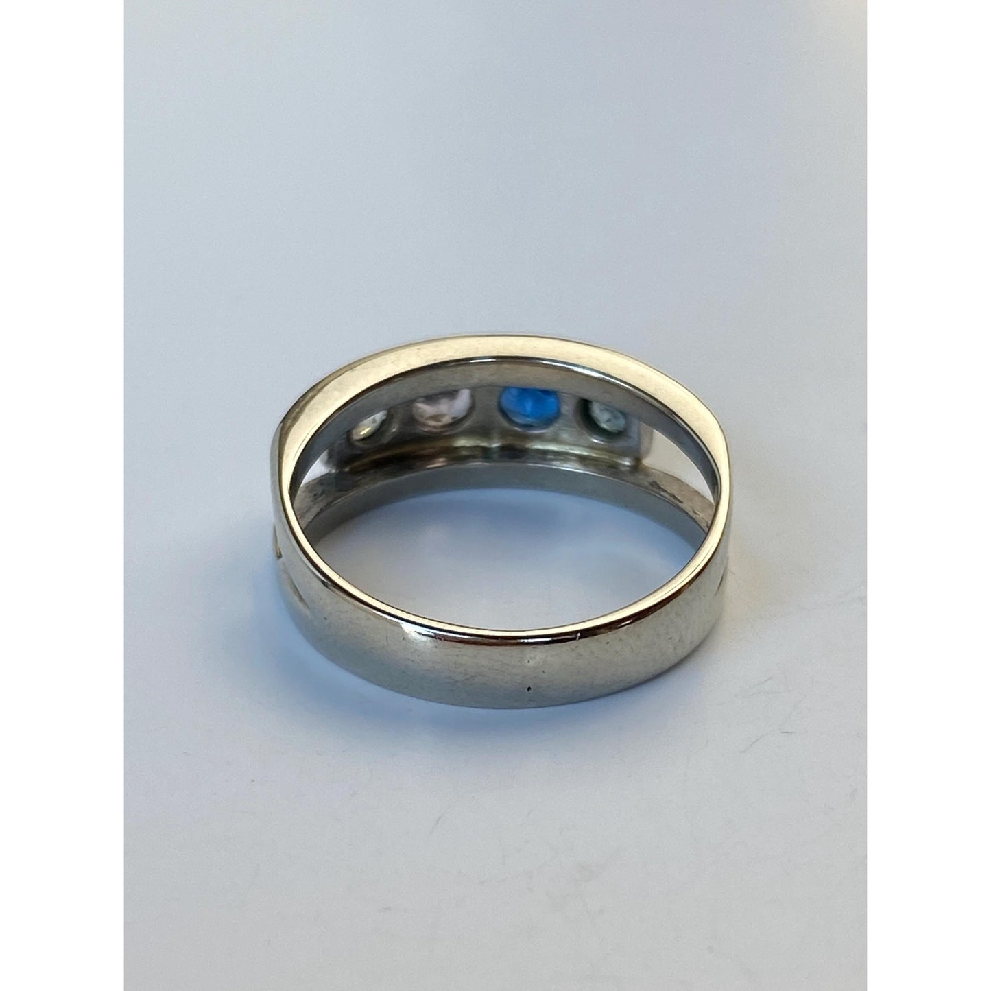 Vintage Solid 10k White Gold Blue Quartz Light Pink Spinel Clear Quartz Ring Band - Size 6