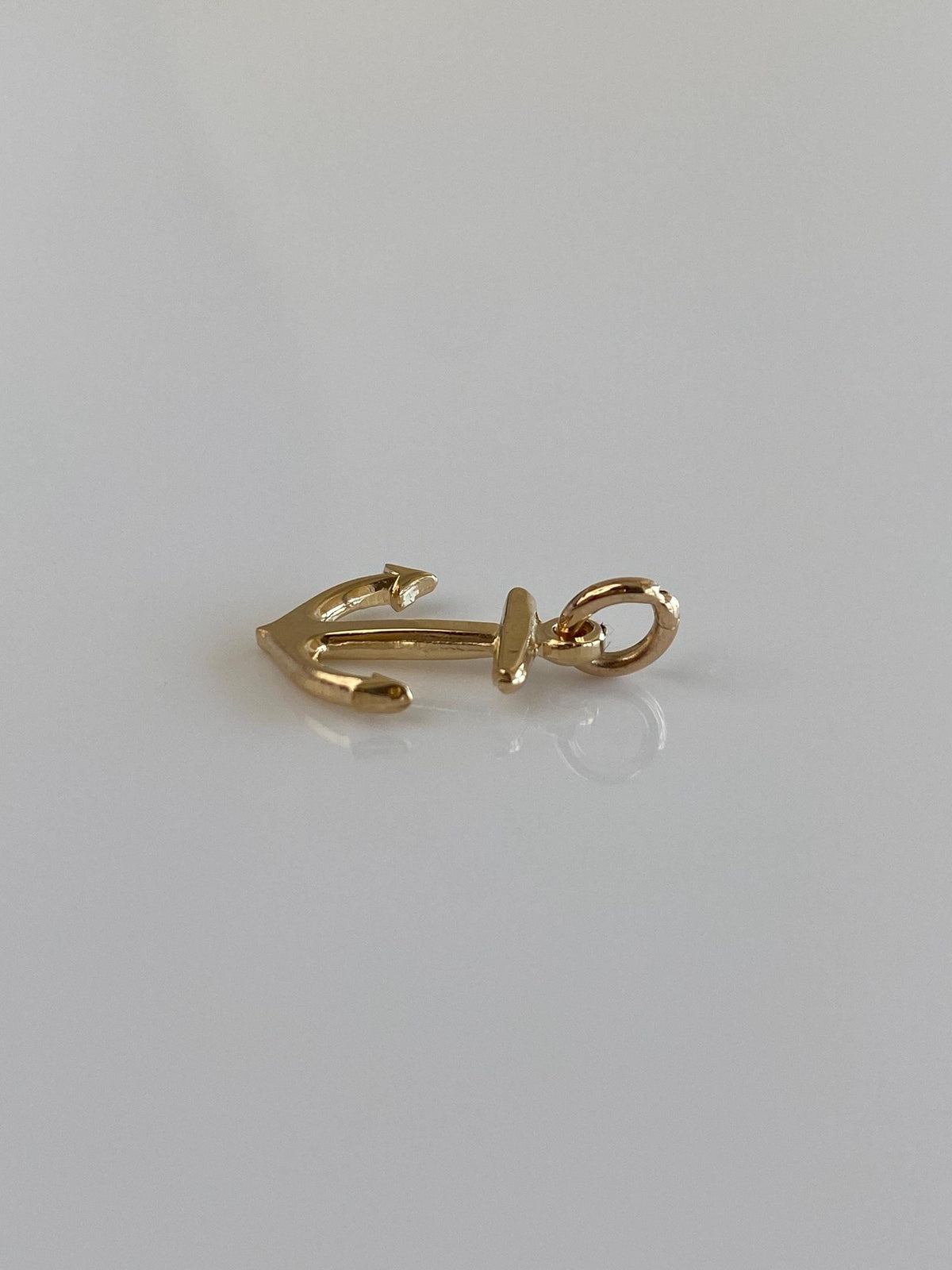 Vintage 14k Yellow Gold Anchor Charm