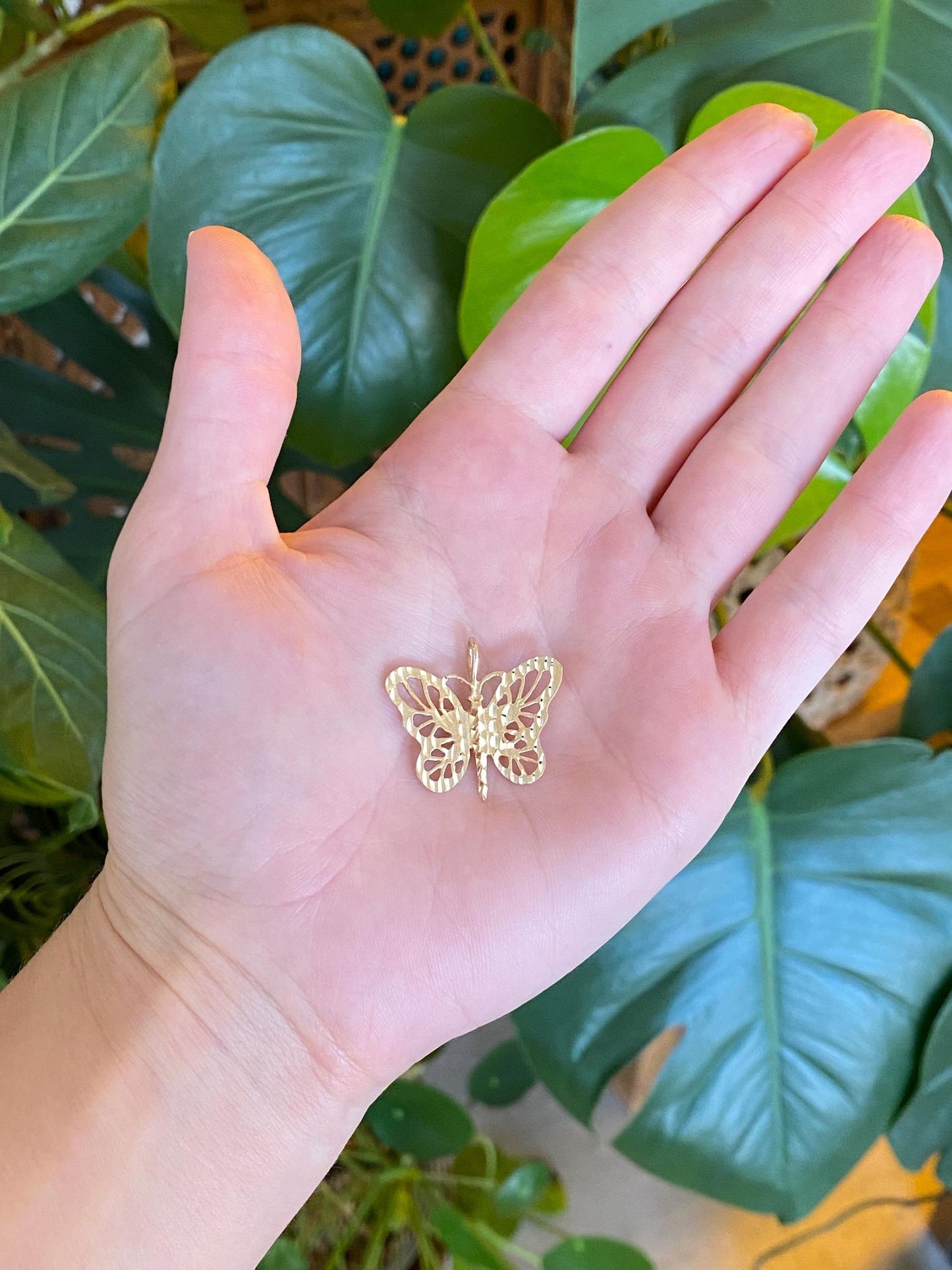 Vintage Solid 14k Yellow Gold Diamond Cut Butterfly Charm