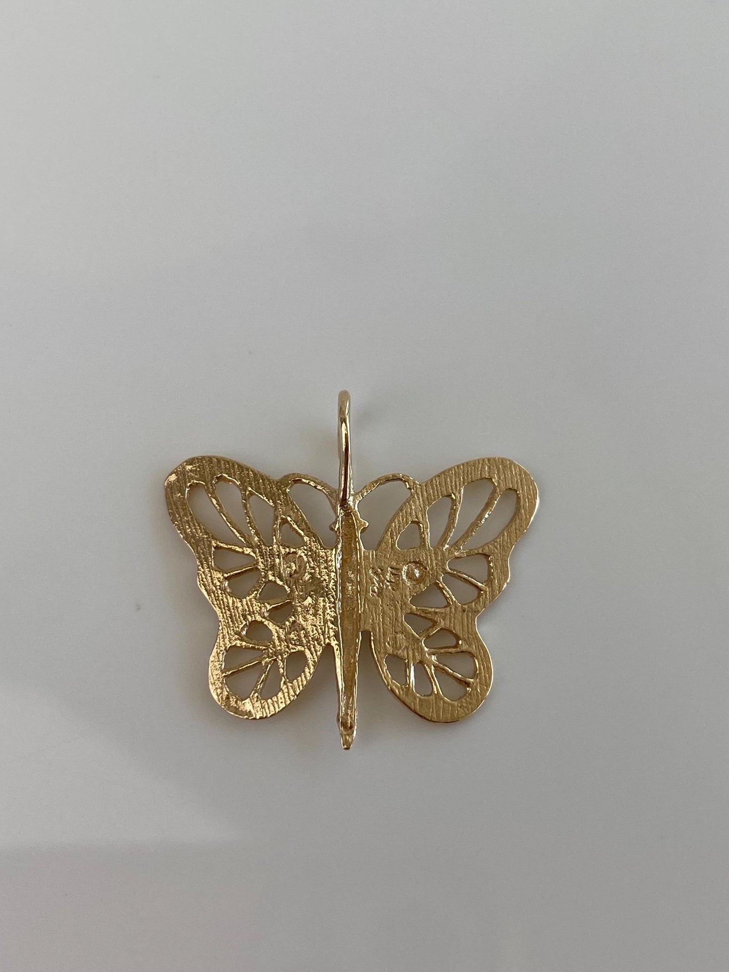 Vintage Solid 14k Yellow Gold Diamond Cut Butterfly Charm