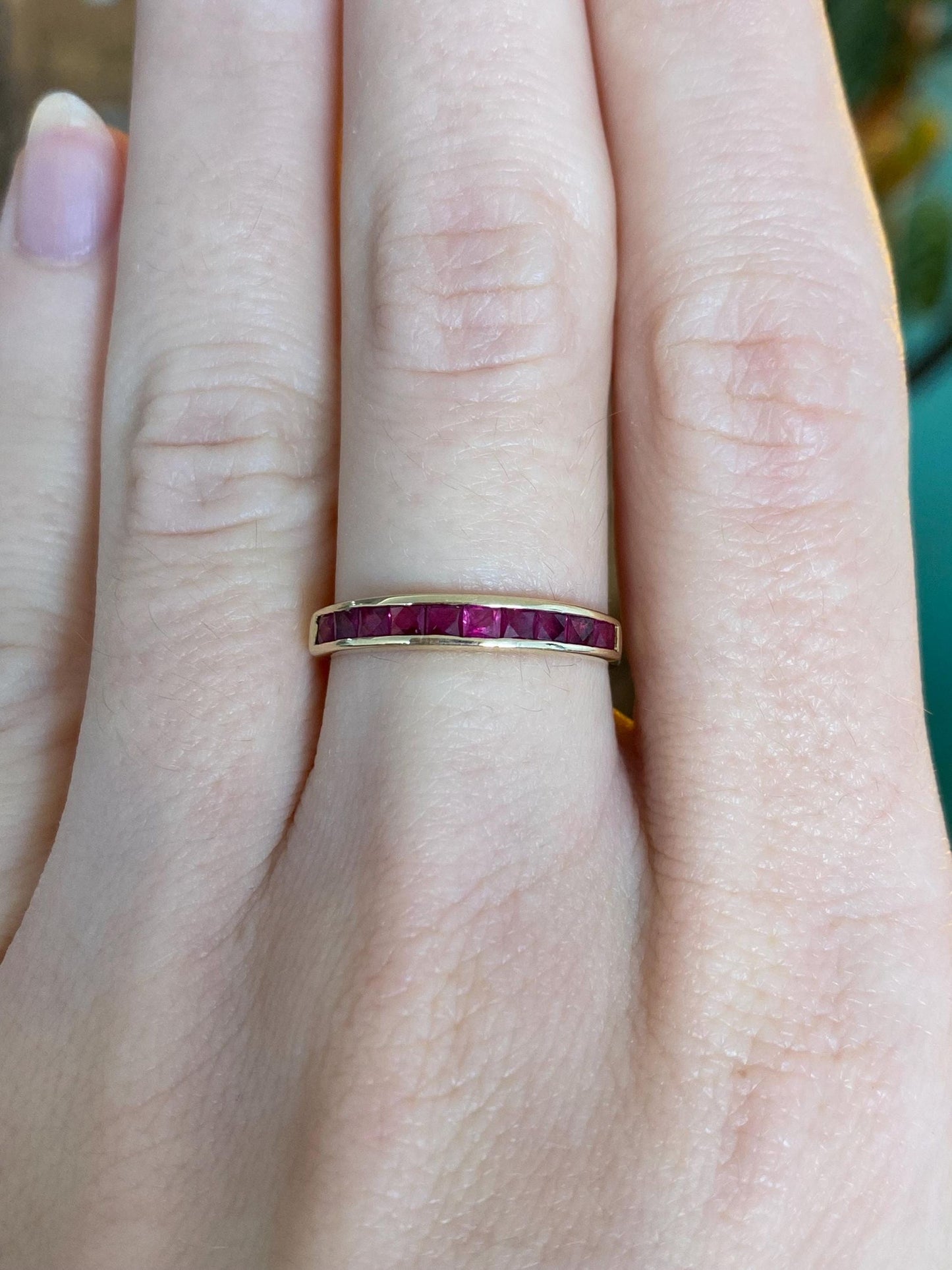 Vintage Solid 14k Yellow Gold Ruby Ring Band - Size 6.25