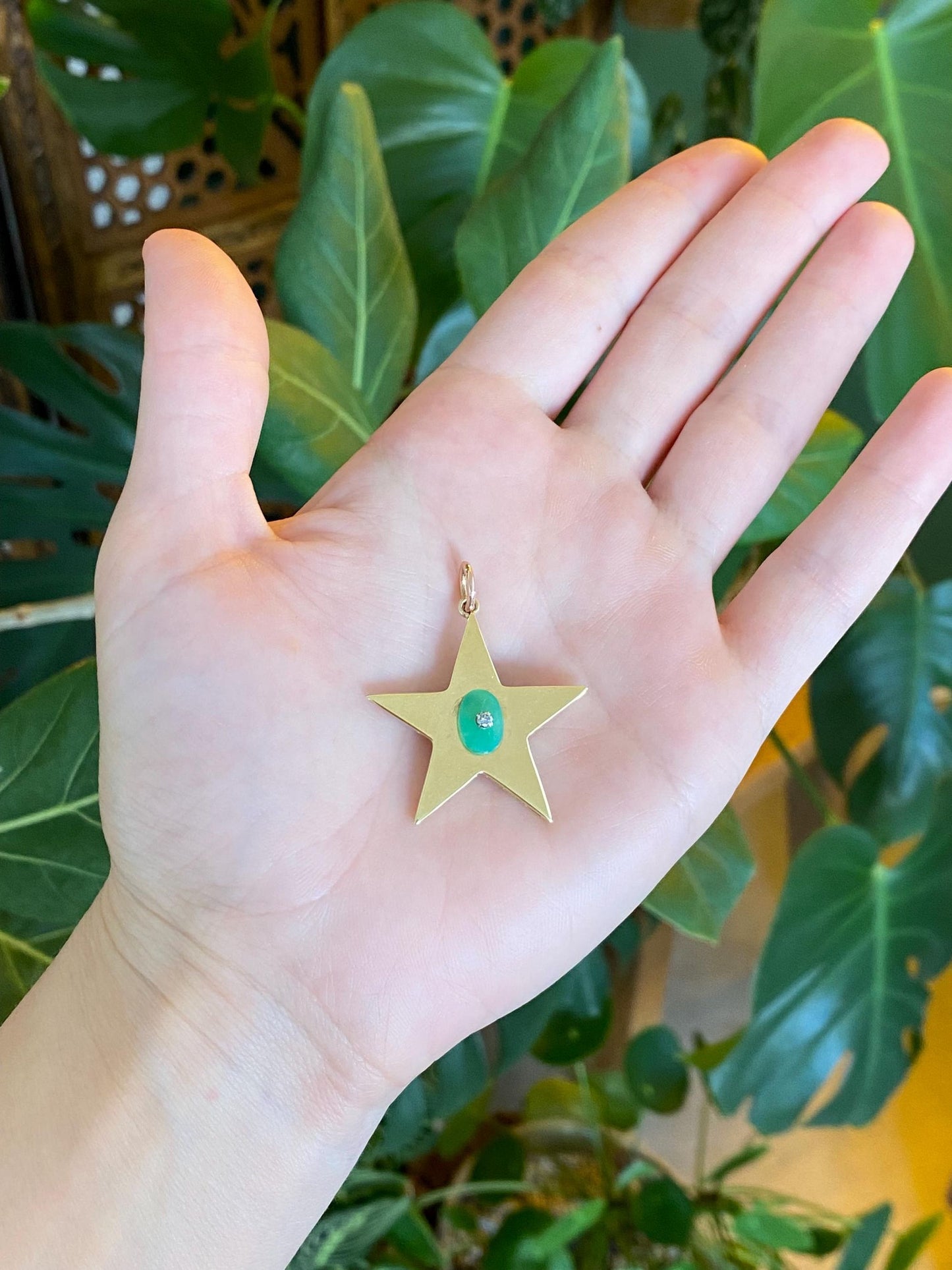 Solid 18k Yellow Gold Jade Diamond Star Charm