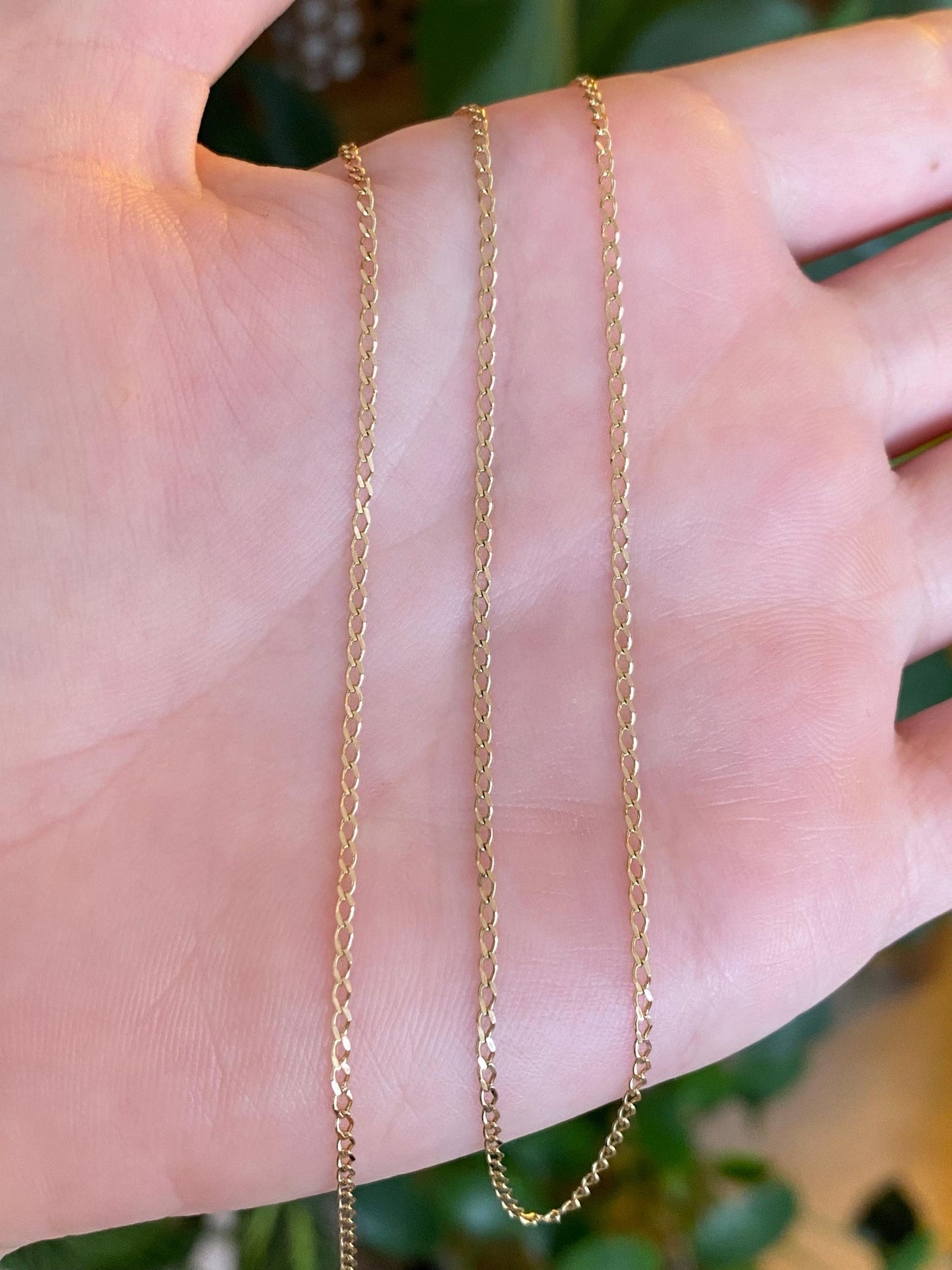 Vintage Solid 14k Yellow Gold Flat Elongated Chain Necklace - 18 inches