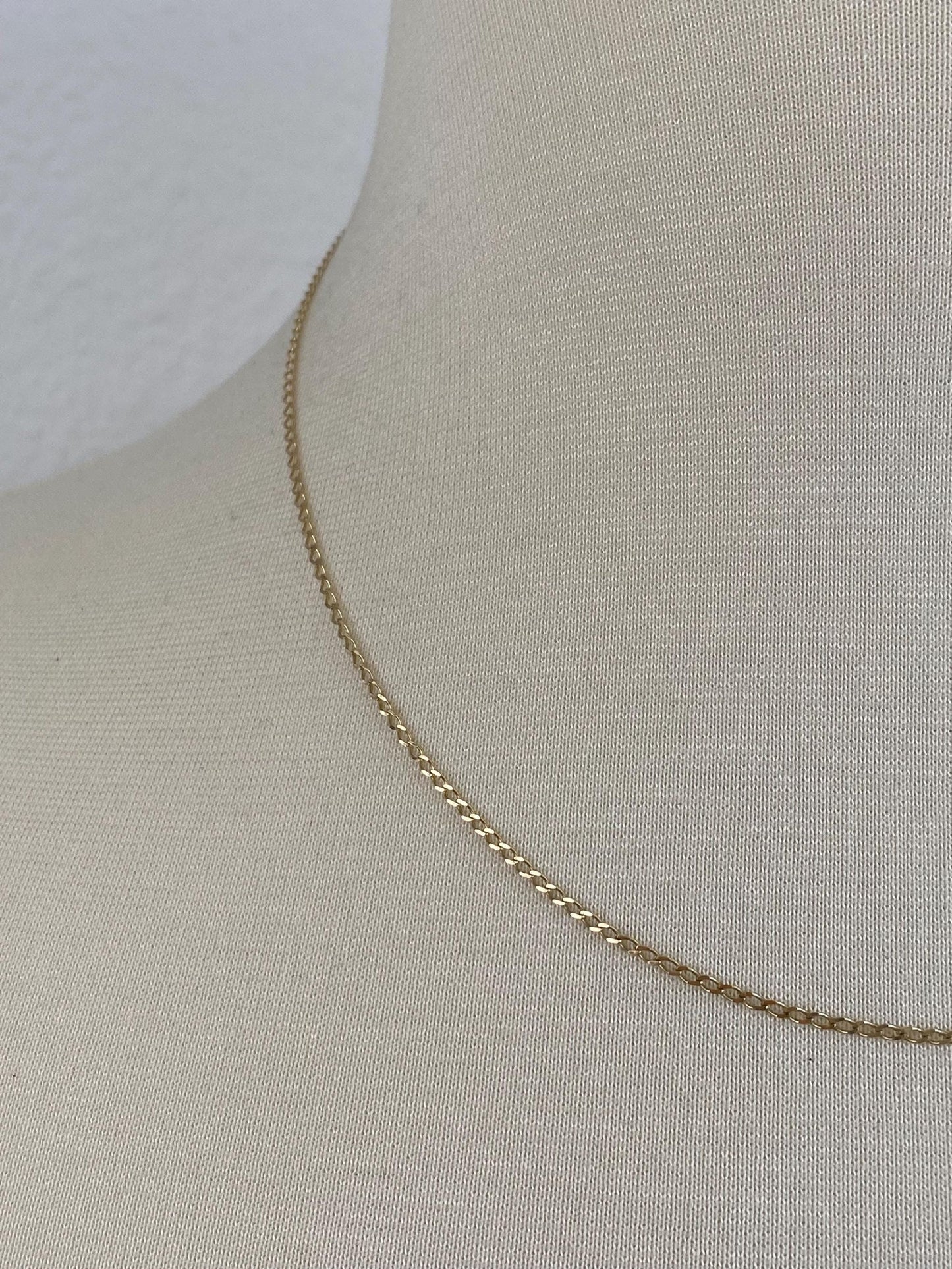 Vintage Solid 14k Yellow Gold Flat Elongated Chain Necklace - 18 inches