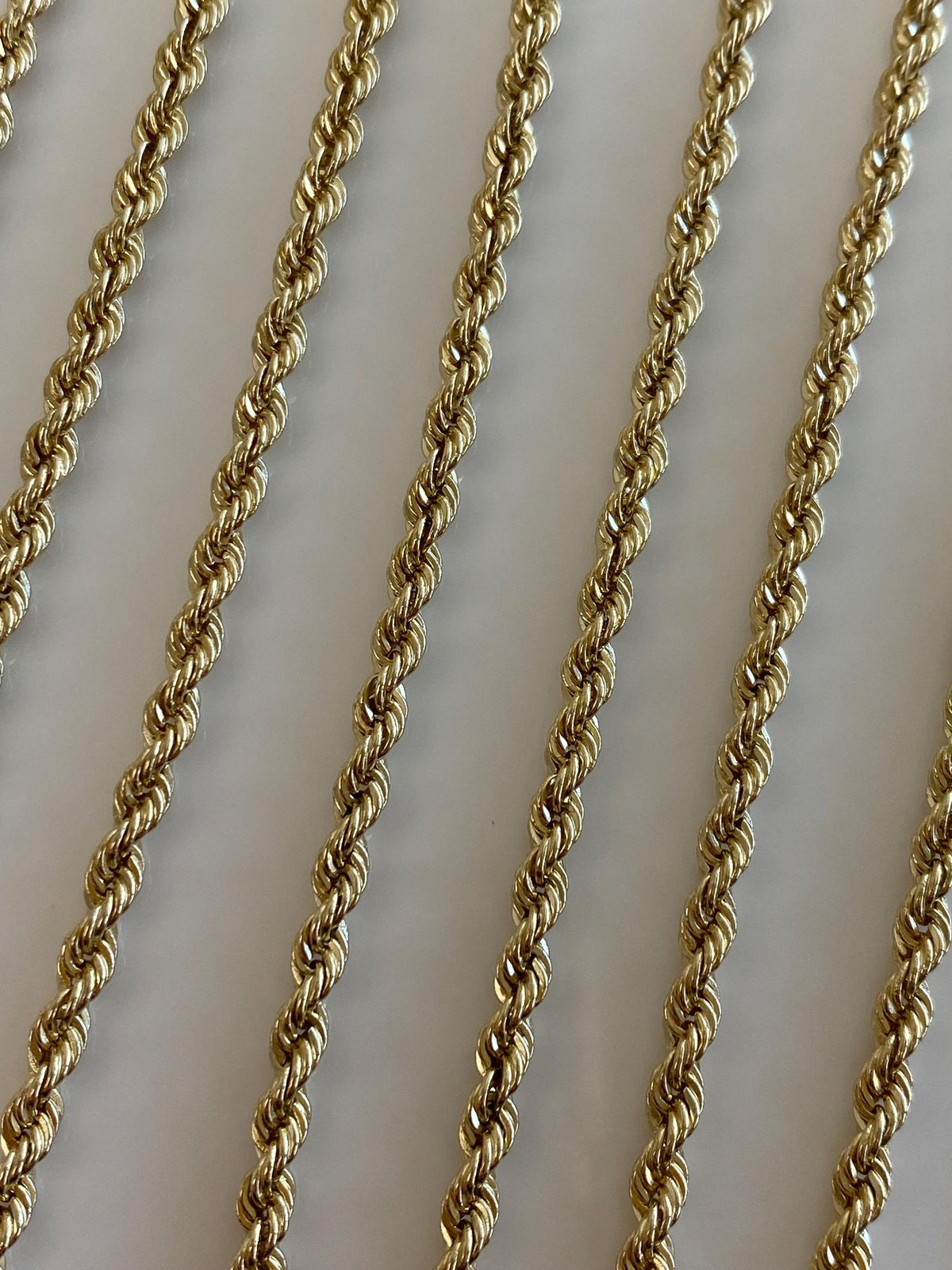 Vintage Solid 14k Yellow Gold Long Rope Chain Necklace - 30.5 inches