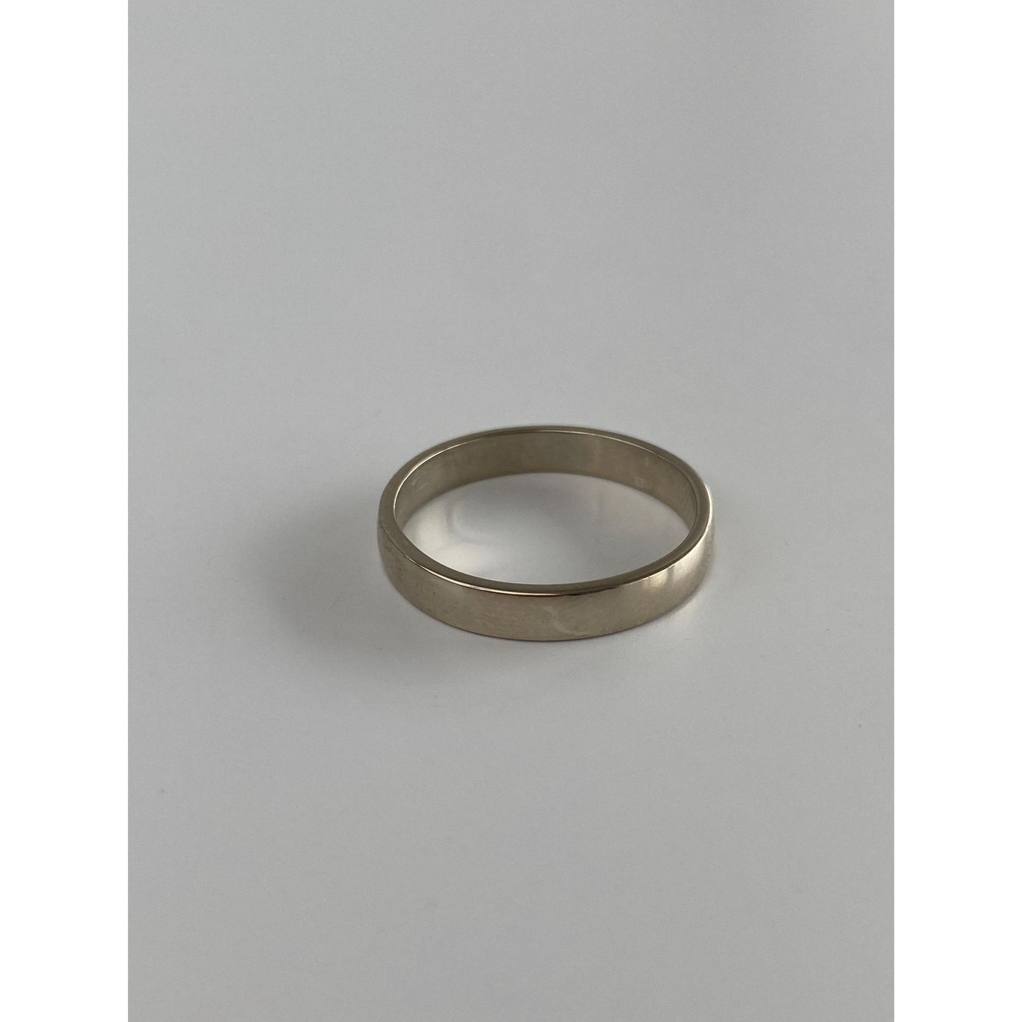 Vintage Solid 14k White Gold Ring Band - Size 7.75