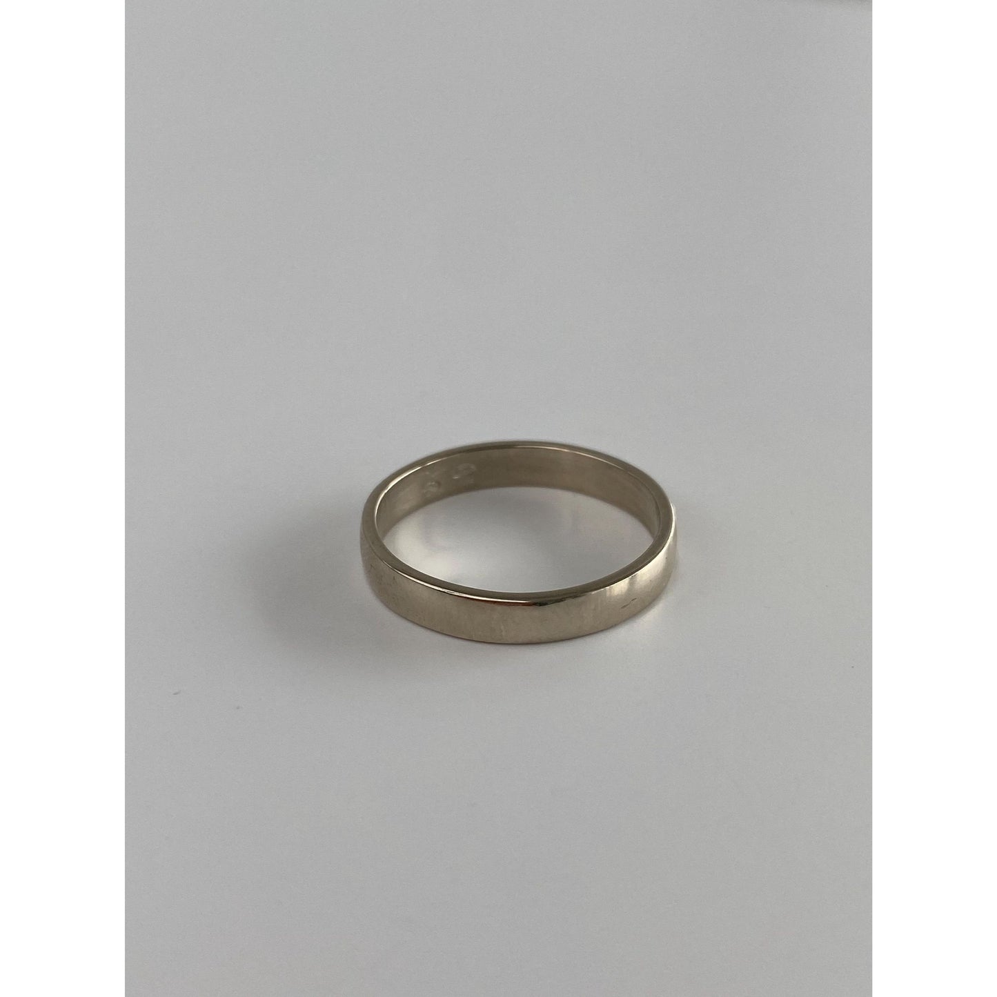 Vintage Solid 14k White Gold Ring Band - Size 7.75