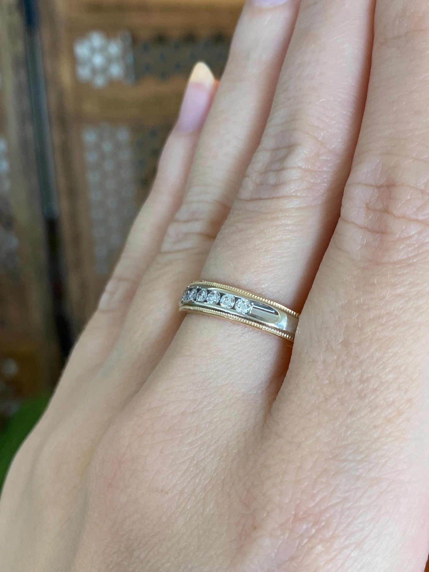 Vintage Solid 14k White & Yellow Gold Diamond Ring Band - Size 8.75